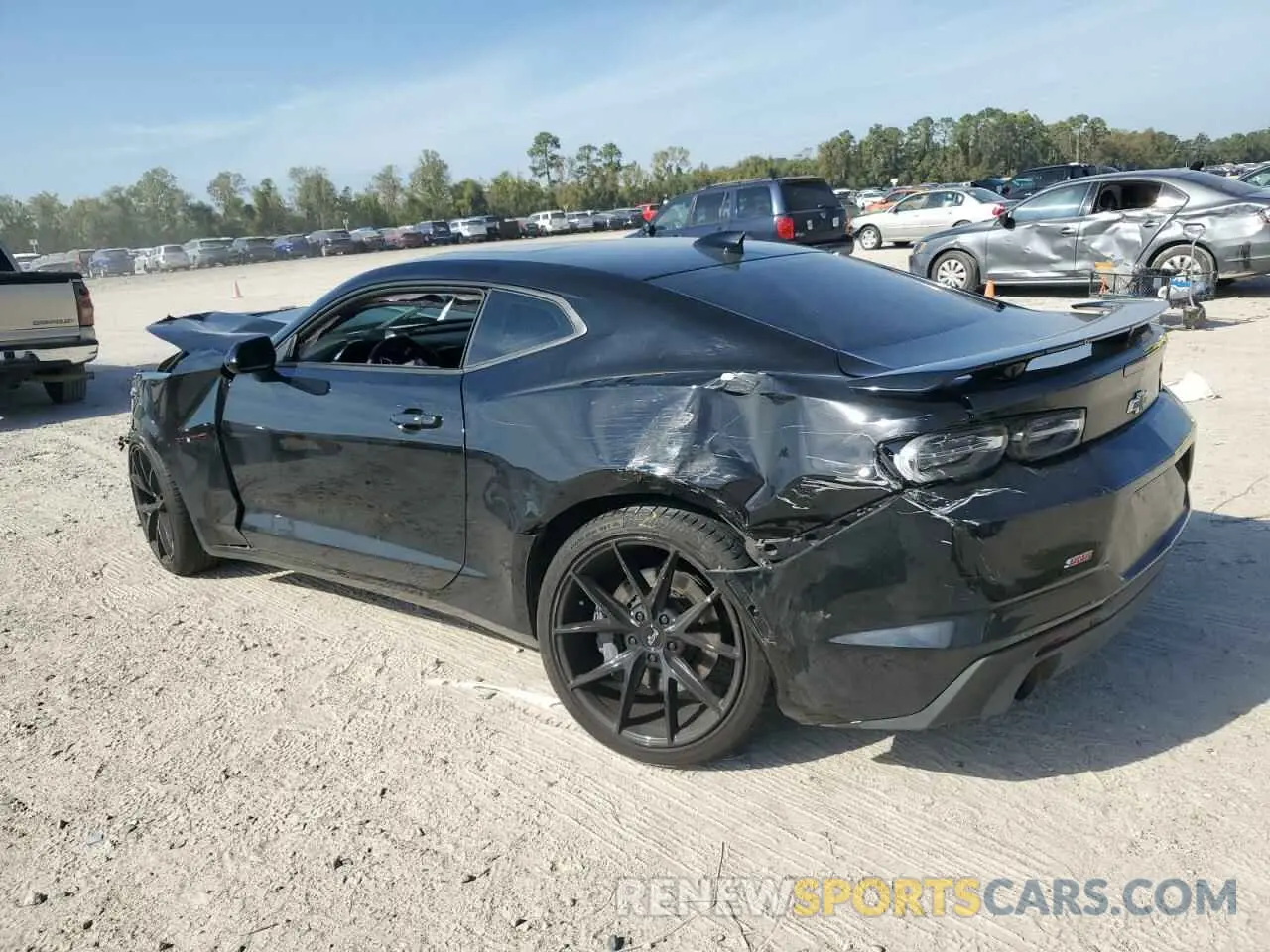 2 Фотография поврежденного автомобиля 1G1FF1R76M0102285 CHEVROLET CAMARO 2021