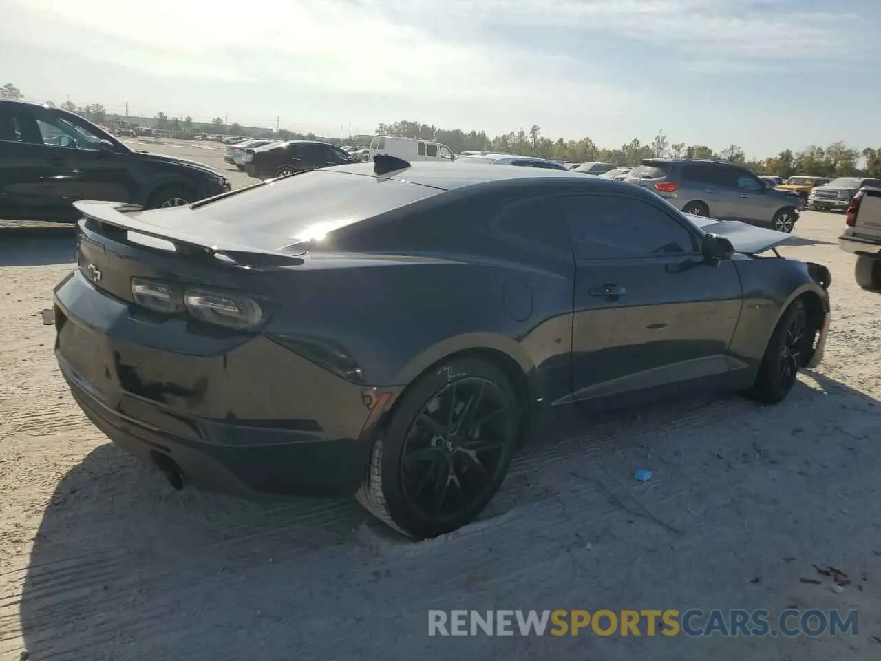 3 Фотография поврежденного автомобиля 1G1FF1R76M0102285 CHEVROLET CAMARO 2021