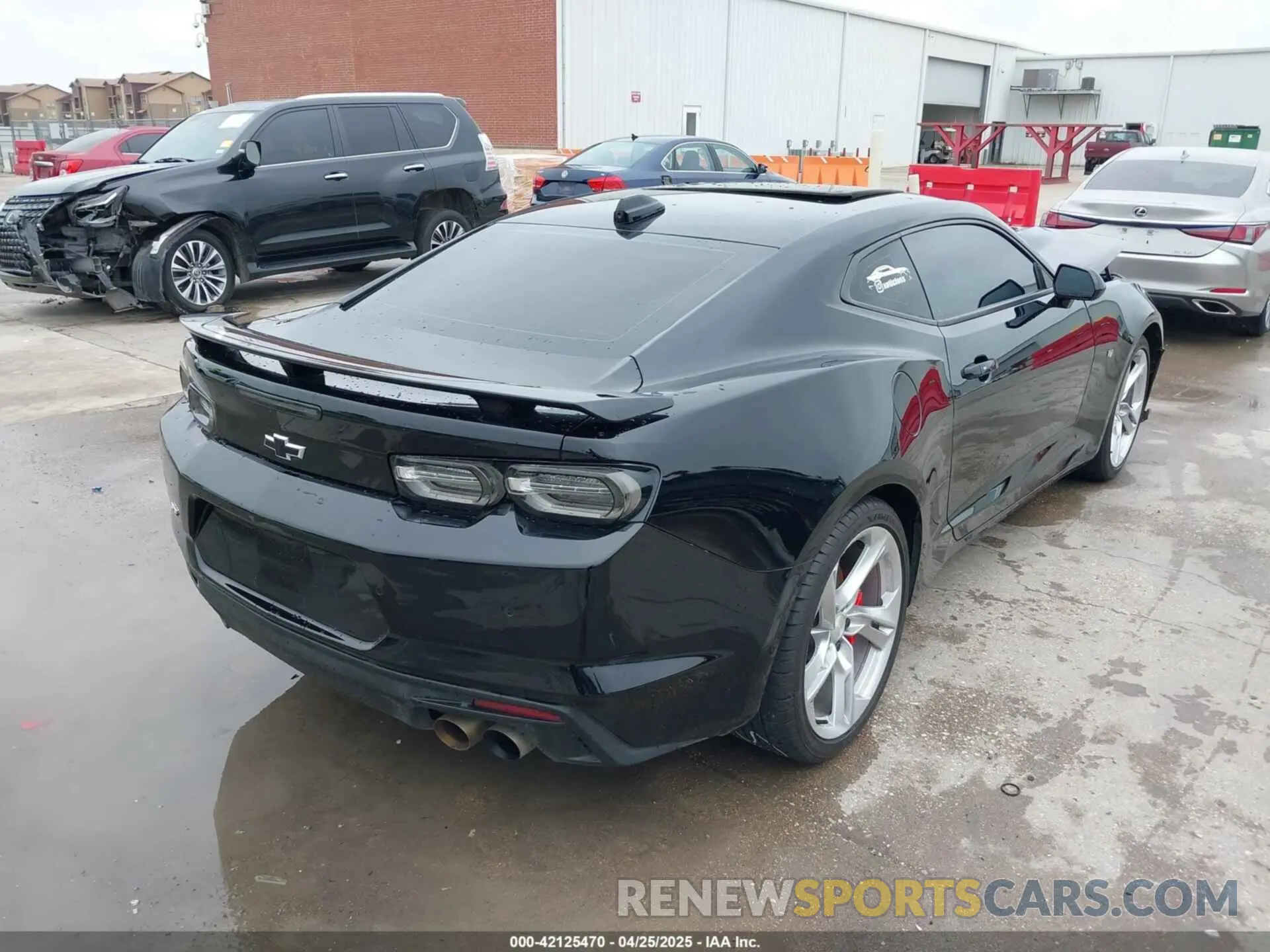 4 Фотография поврежденного автомобиля 1G1FH1R75M0120917 CHEVROLET CAMARO 2021