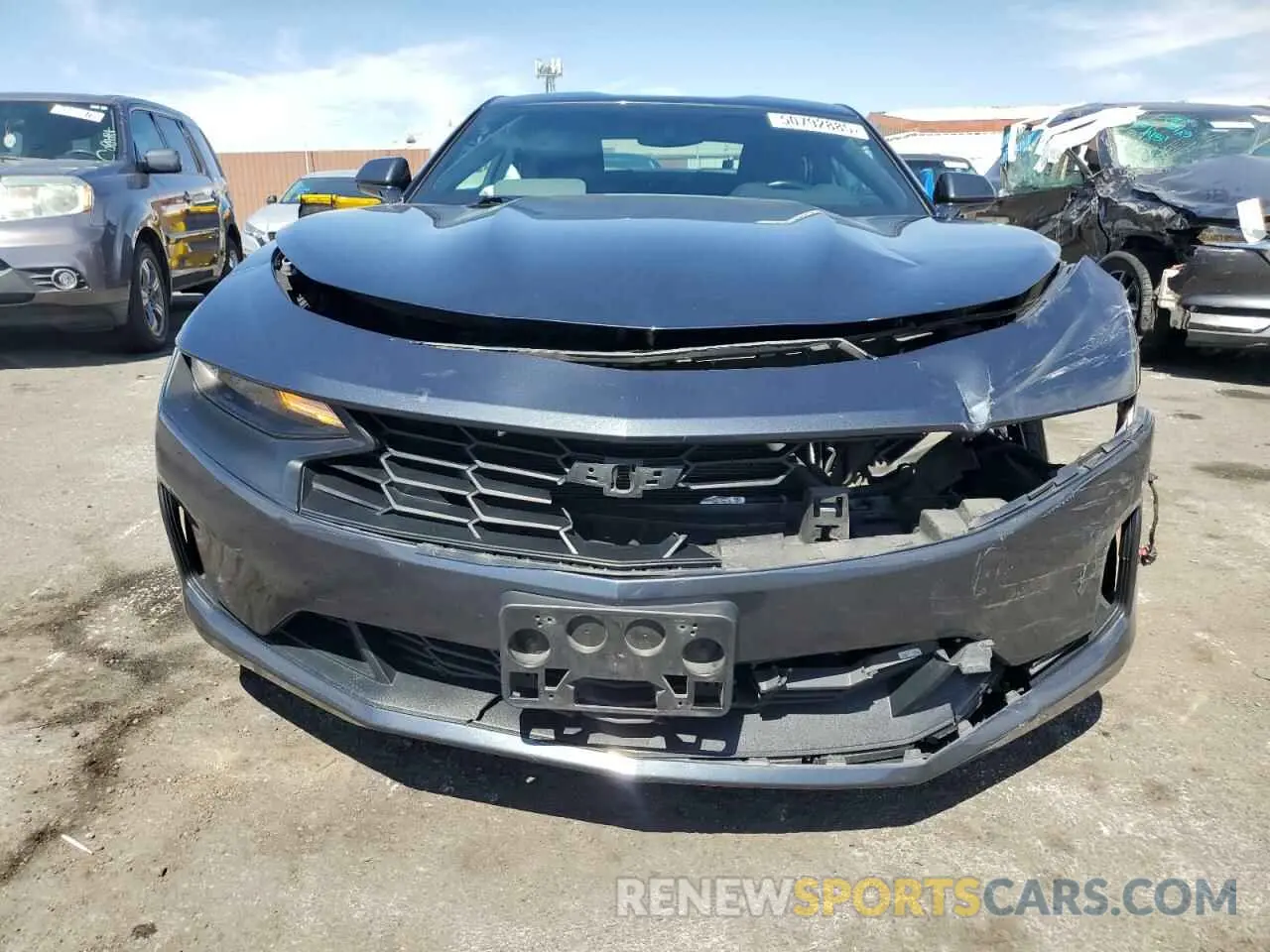 5 Photograph of a damaged car 1G1FB1RX0N0121962 CHEVROLET CAMARO 2022