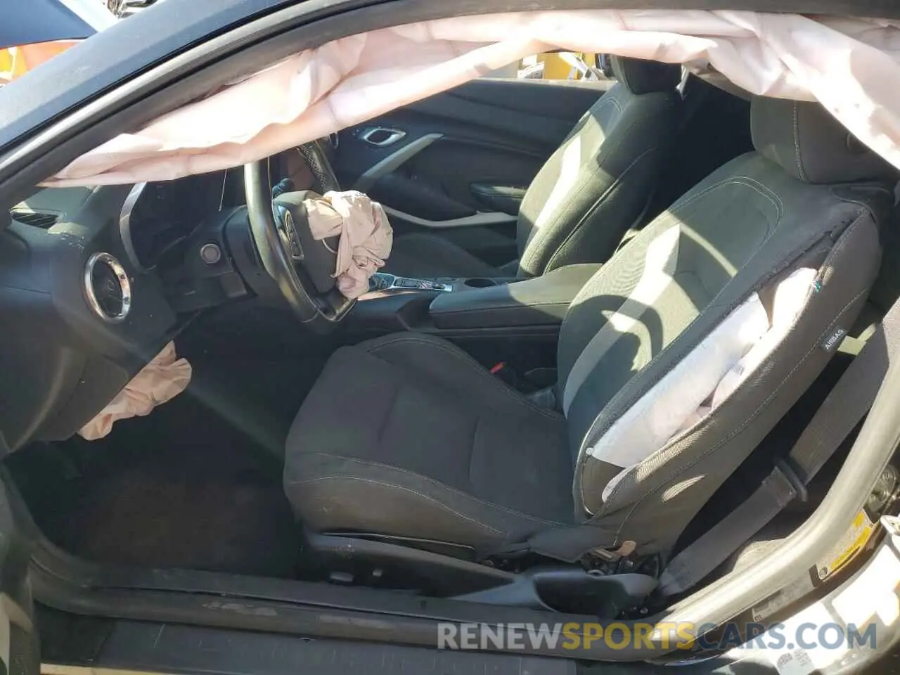7 Photograph of a damaged car 1G1FB1RX6N0108651 CHEVROLET CAMARO 2022