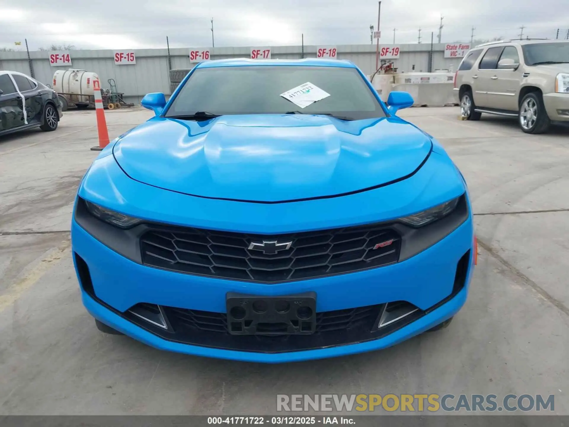 12 Photograph of a damaged car 1G1FB1RXXN0108636 CHEVROLET CAMARO 2022