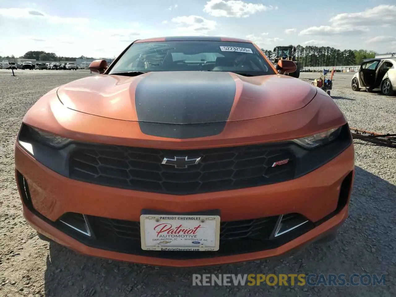 5 Photograph of a damaged car 1G1FD1RS2N0133111 CHEVROLET CAMARO 2022