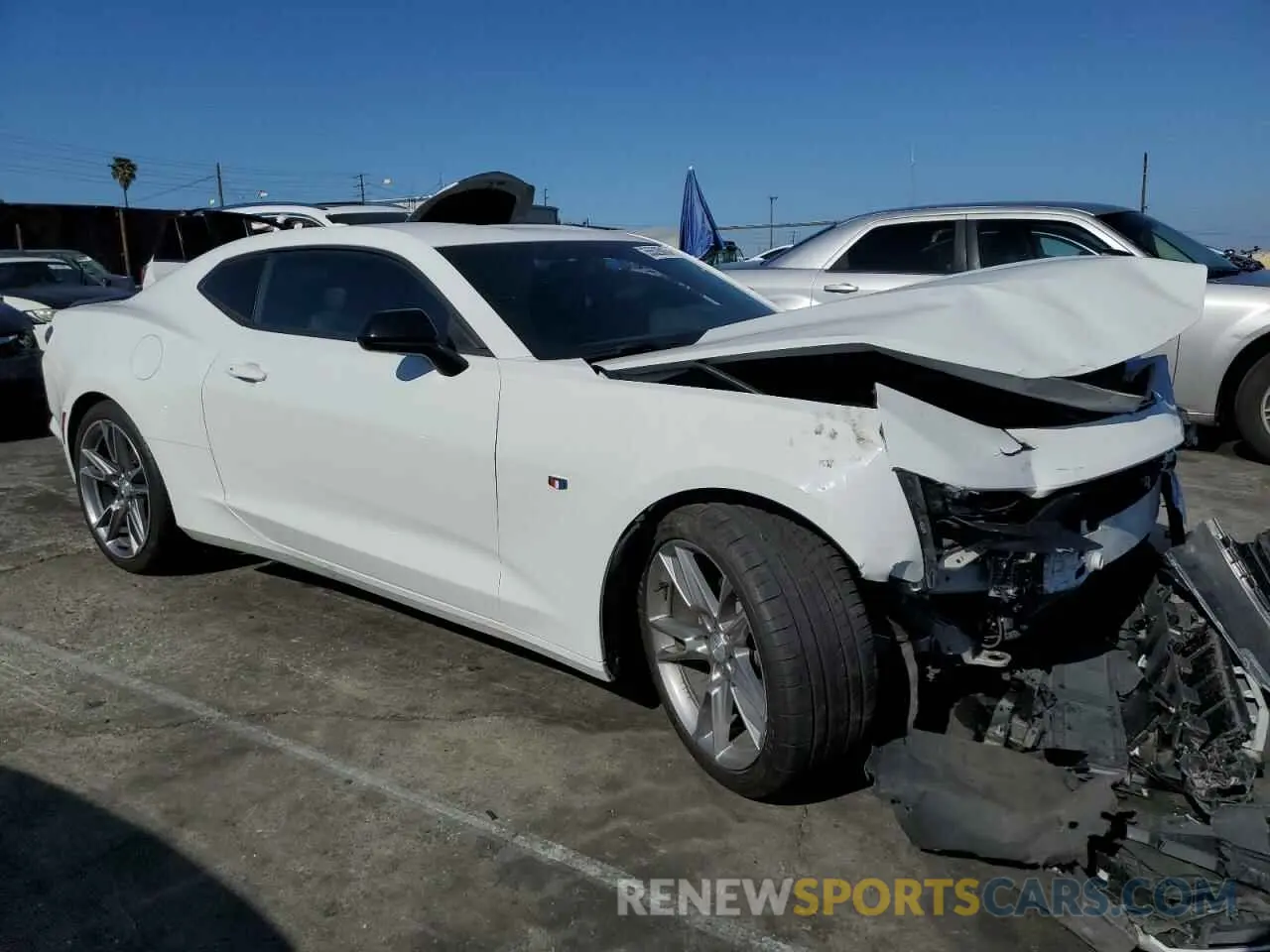 4 Фотография поврежденного автомобиля 1G1FD1RS6N0135069 CHEVROLET CAMARO 2022