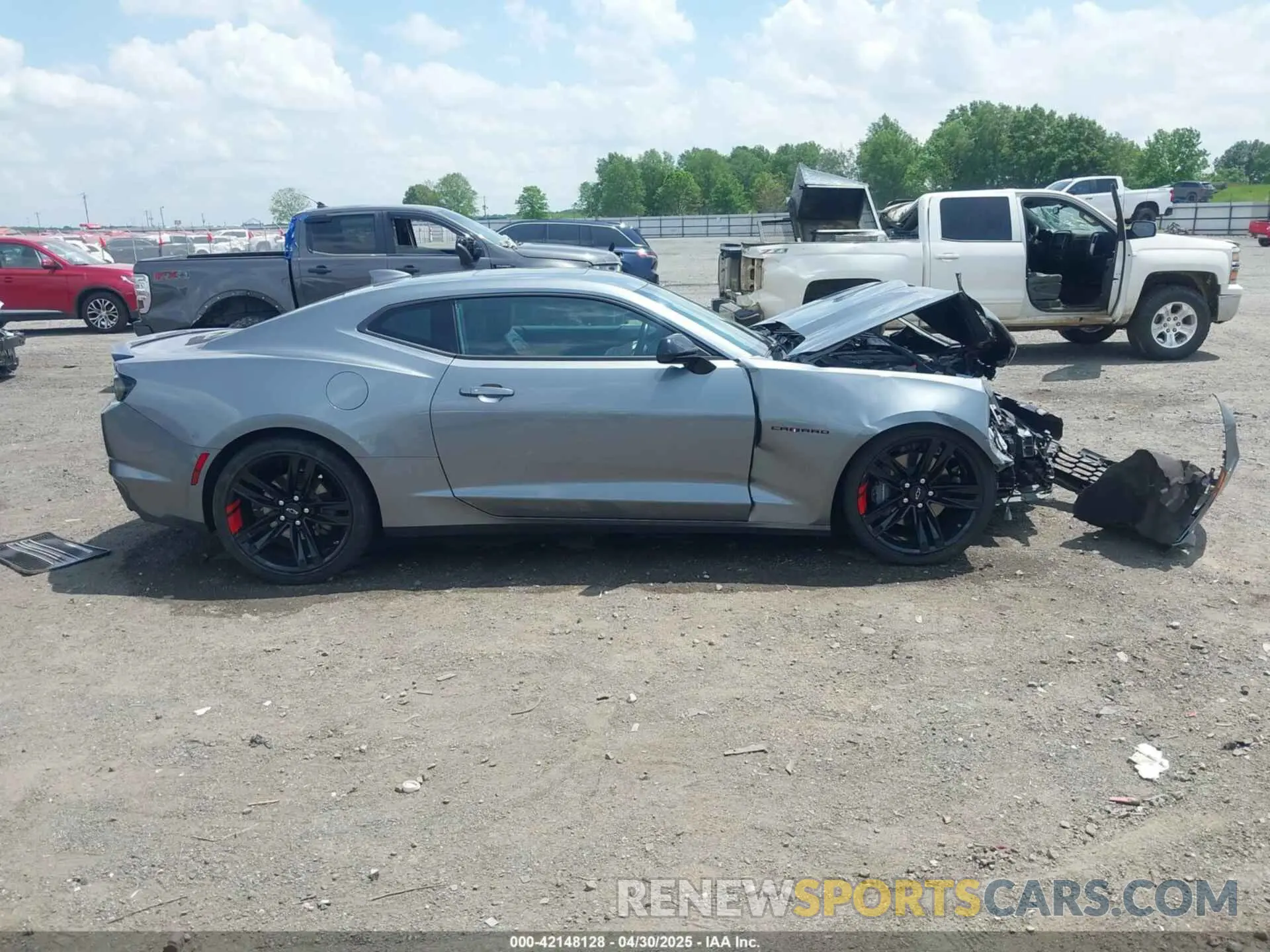 13 Photograph of a damaged car 1G1FF1R70N0101991 CHEVROLET CAMARO 2022