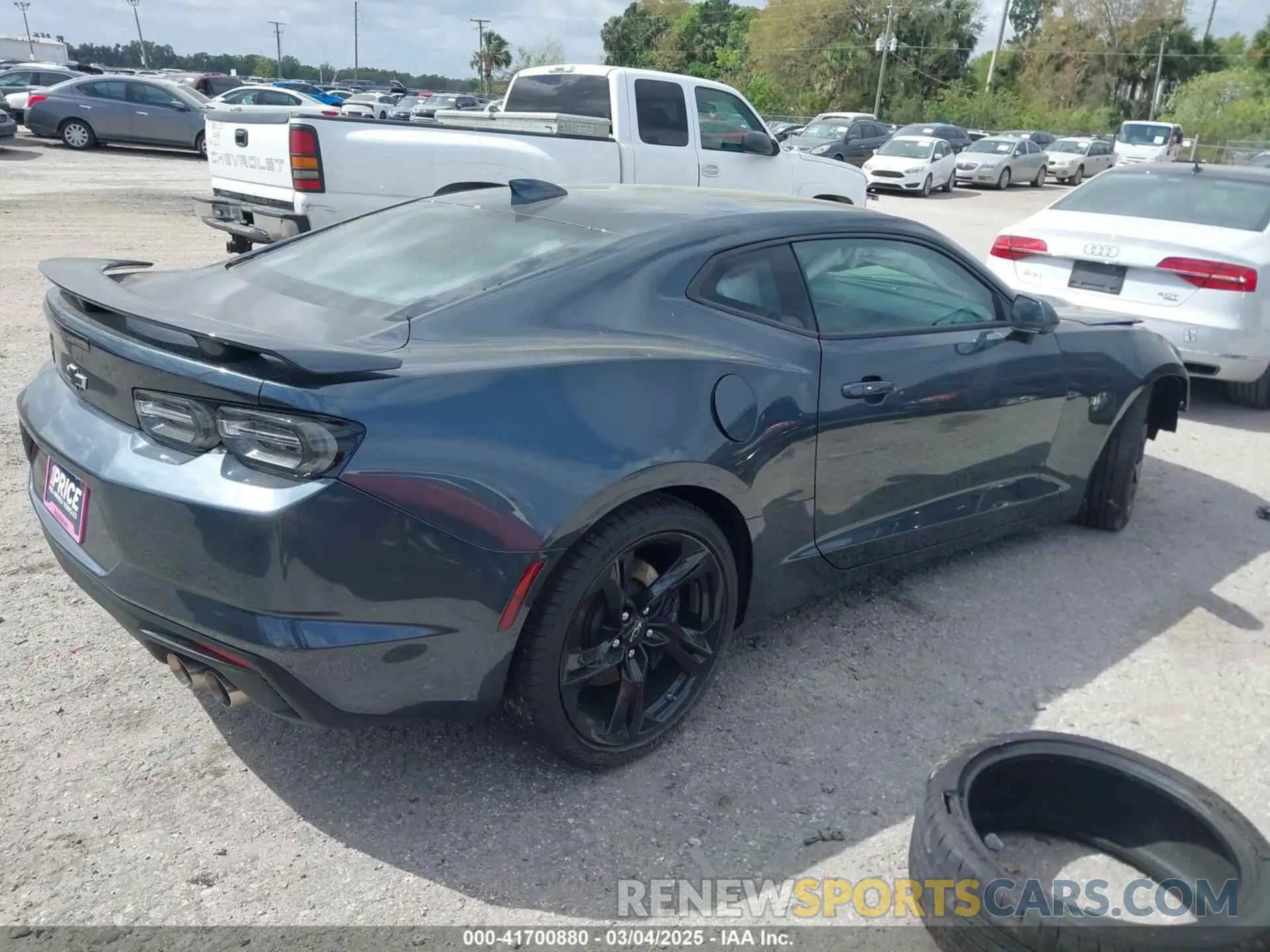 4 Photograph of a damaged car 1G1FF1R70N0134098 CHEVROLET CAMARO 2022