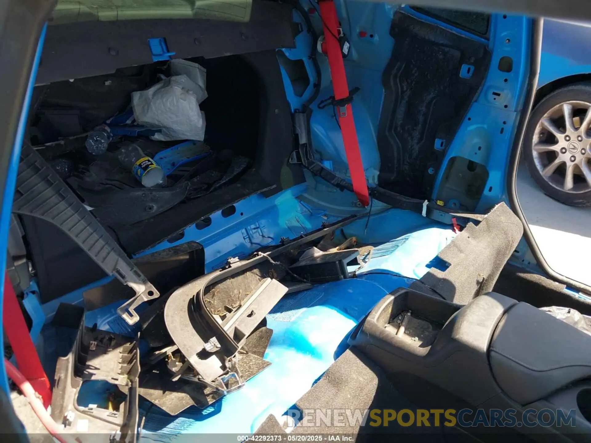8 Photograph of a damaged car 1G1FF1R75N0128278 CHEVROLET CAMARO 2022