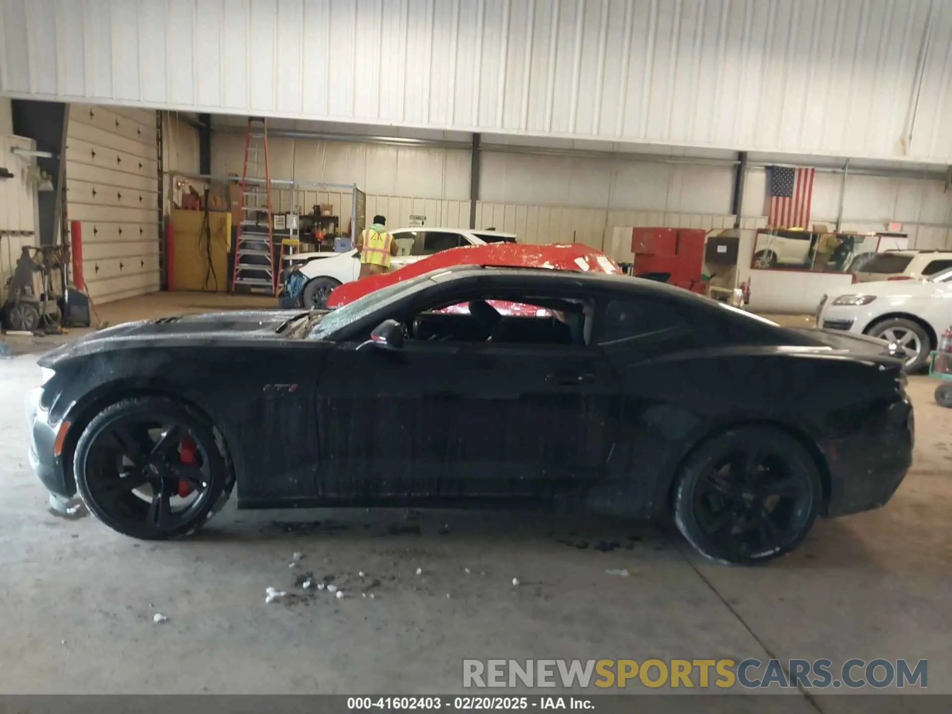 14 Photograph of a damaged car 1G1FF1R78N0112883 CHEVROLET CAMARO 2022