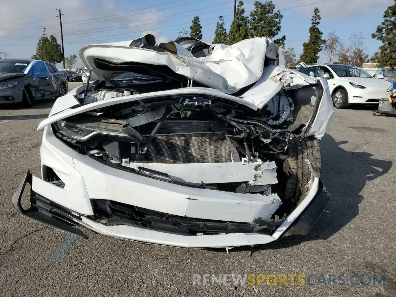 5 Photograph of a damaged car 1G1FH1R79N0102969 CHEVROLET CAMARO 2022