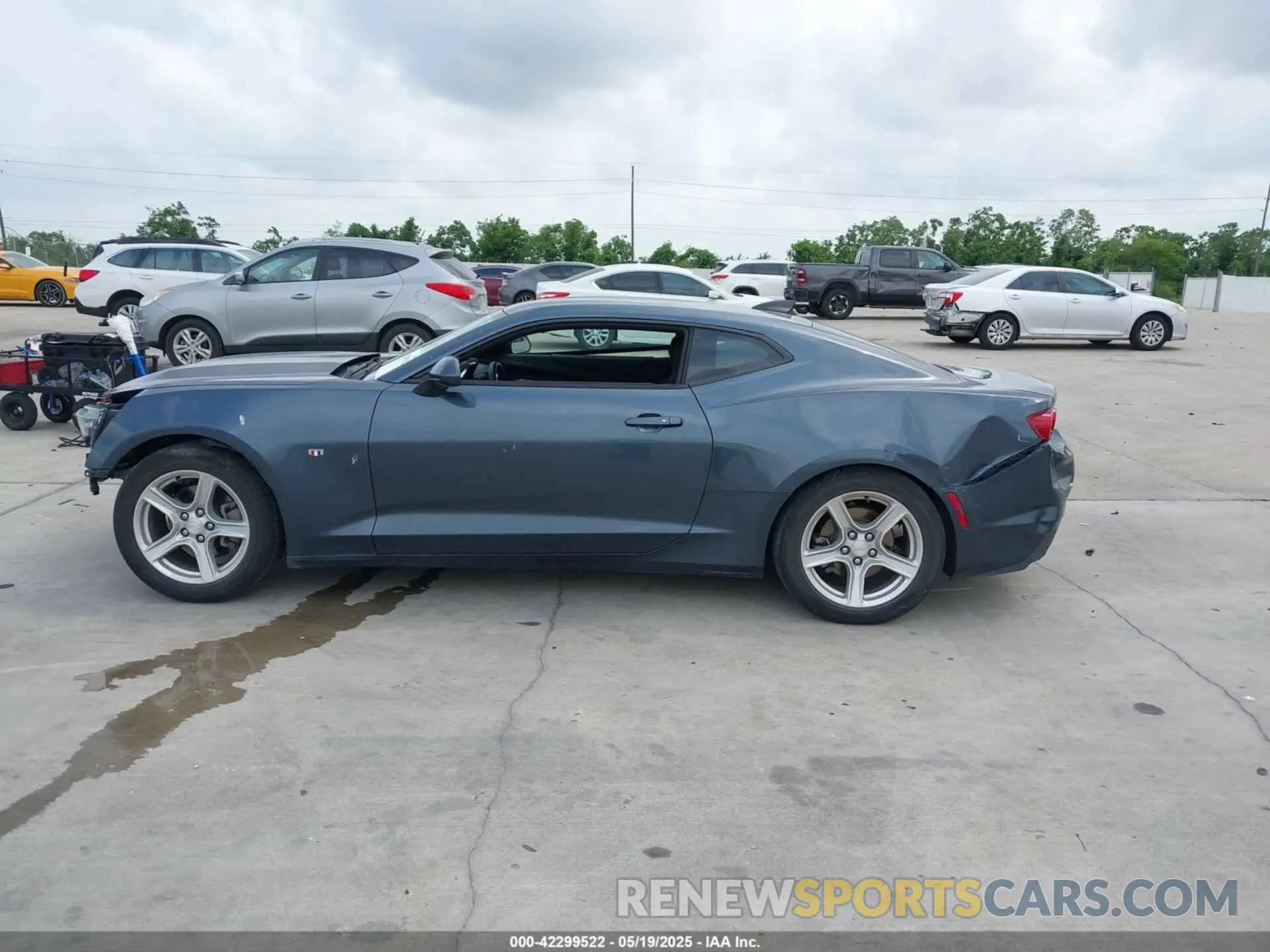 14 Photograph of a damaged car 1G1FB1RS5P0127988 CHEVROLET CAMARO 2023
