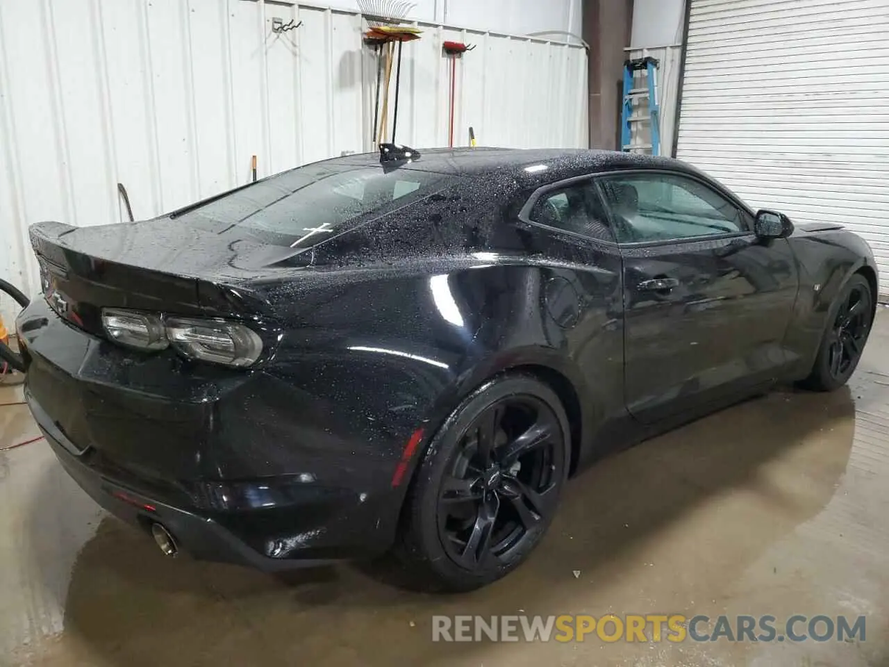 3 Фотография поврежденного автомобиля 1G1FB1RS7P0155355 CHEVROLET CAMARO 2023