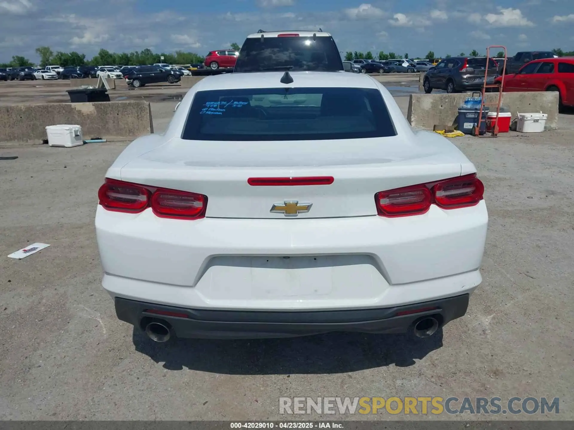 16 Фотография поврежденного автомобиля 1G1FB1RX0P0133502 CHEVROLET CAMARO 2023