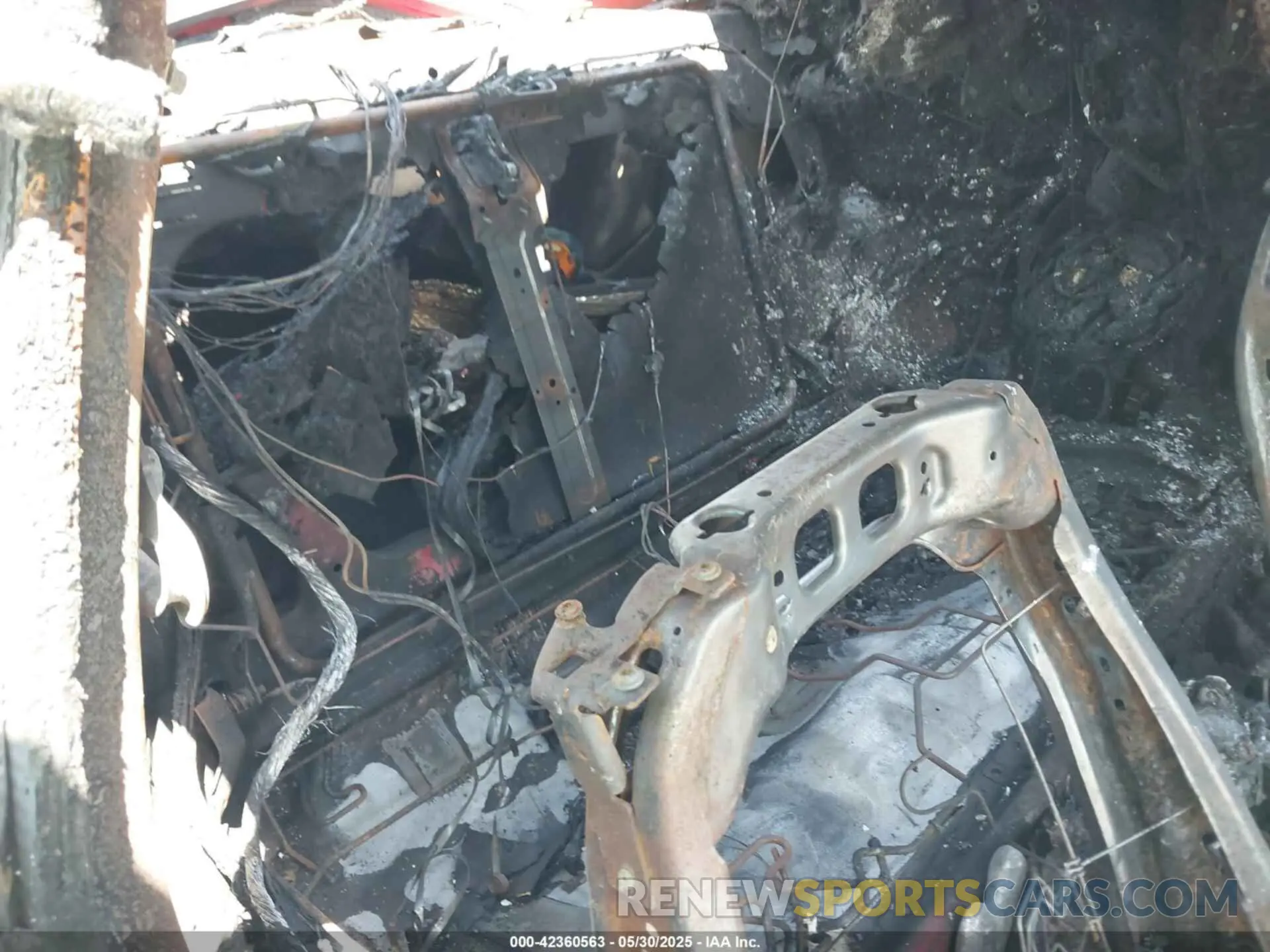 8 Photograph of a damaged car 1G1FB1RX8P0139967 CHEVROLET CAMARO 2023