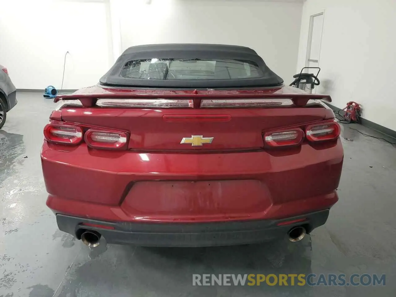 6 Фотография поврежденного автомобиля 1G1FB3DS4P0145241 CHEVROLET CAMARO 2023