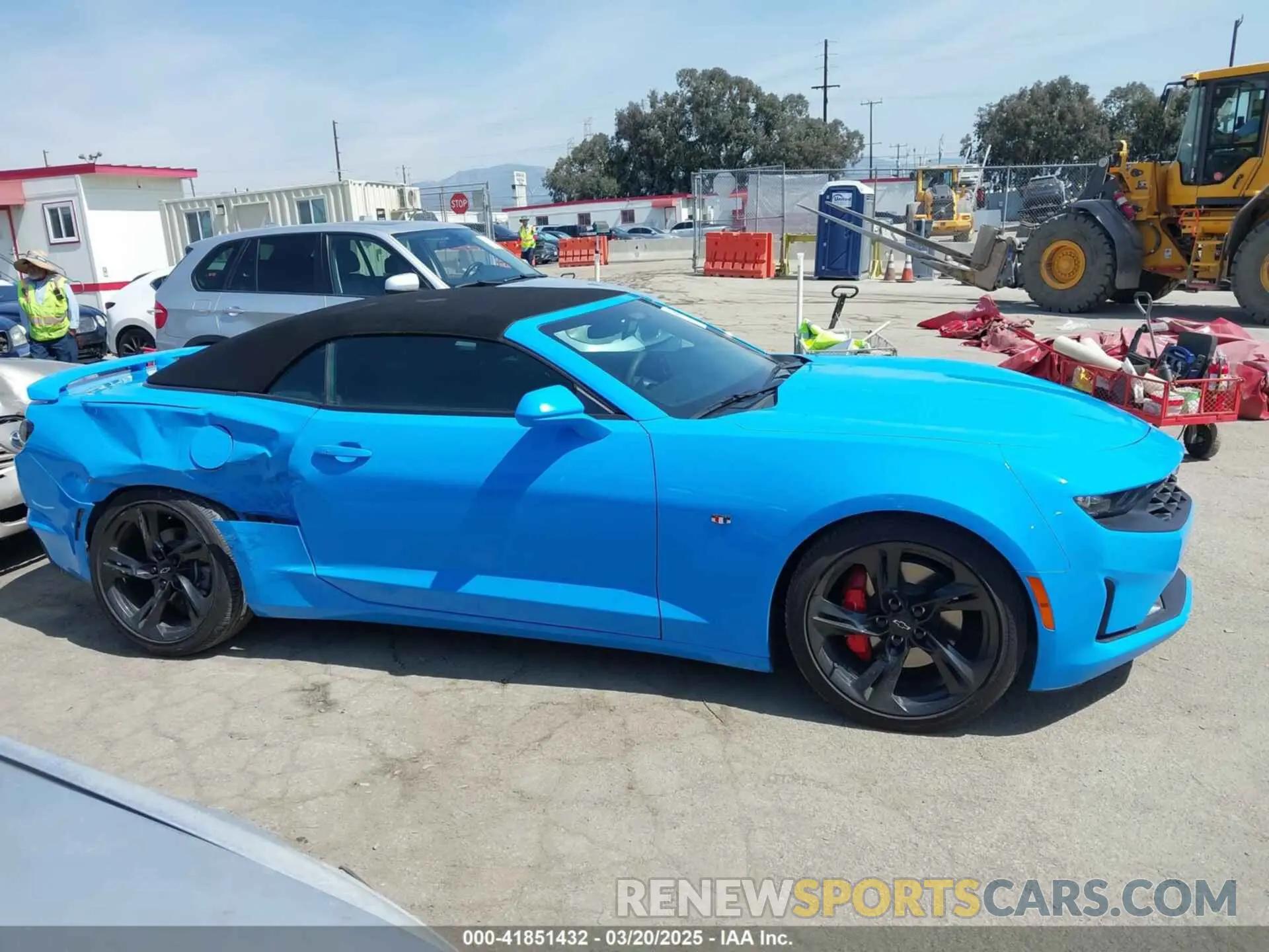 13 Фотография поврежденного автомобиля 1G1FB3DS5P0114158 CHEVROLET CAMARO 2023