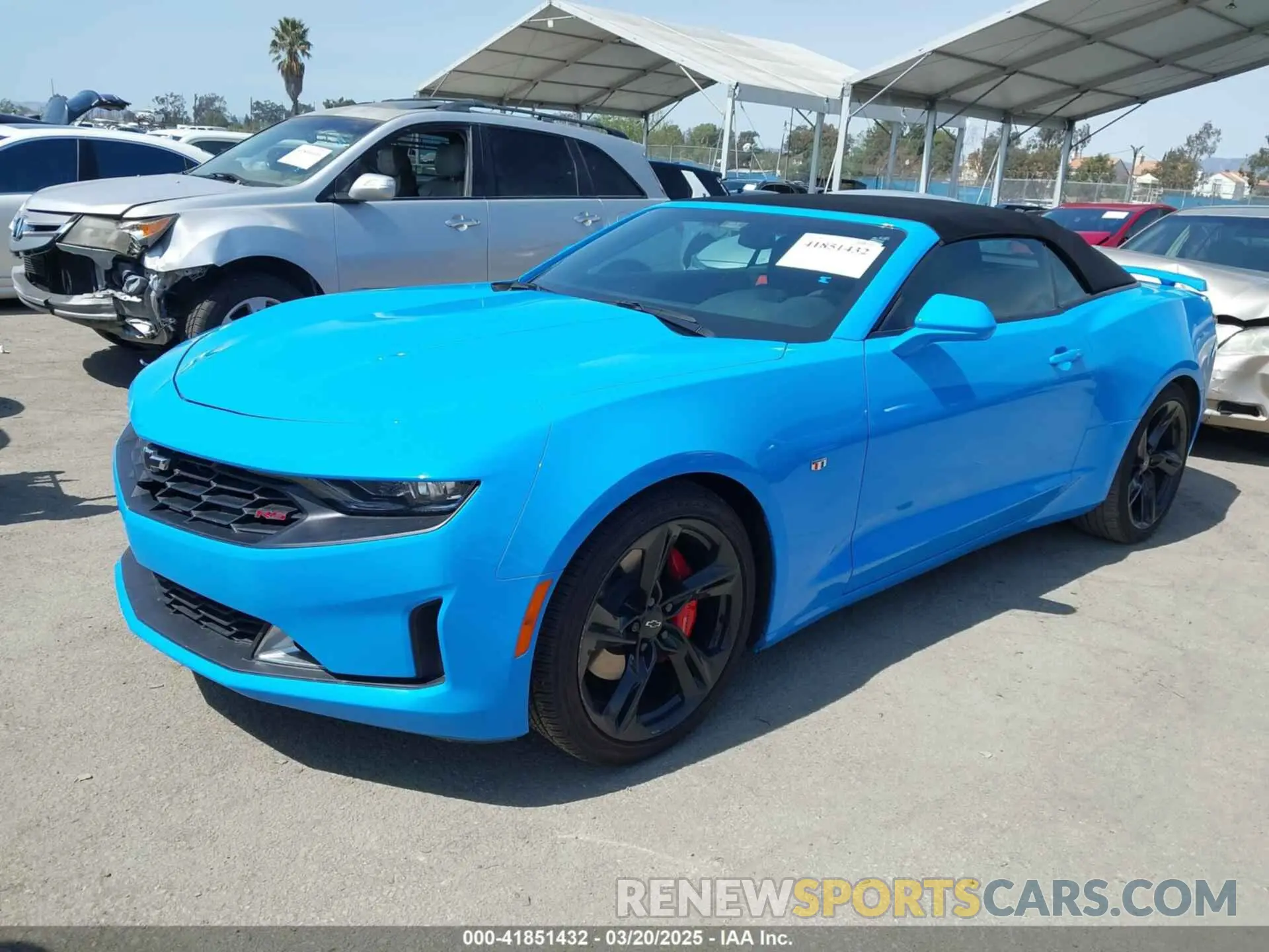 2 Фотография поврежденного автомобиля 1G1FB3DS5P0114158 CHEVROLET CAMARO 2023
