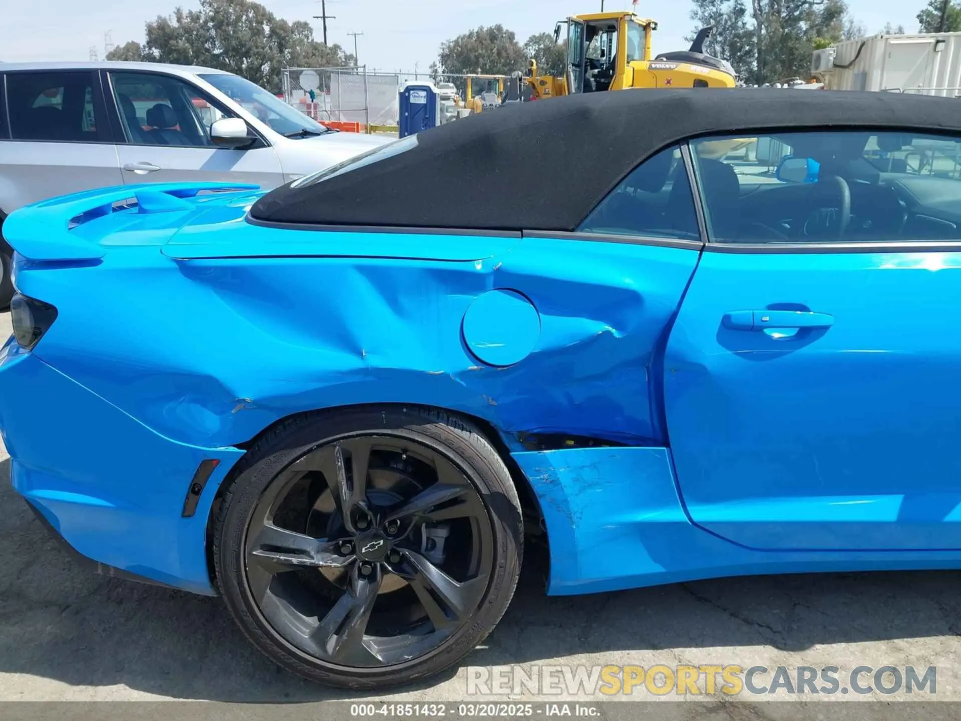 6 Фотография поврежденного автомобиля 1G1FB3DS5P0114158 CHEVROLET CAMARO 2023