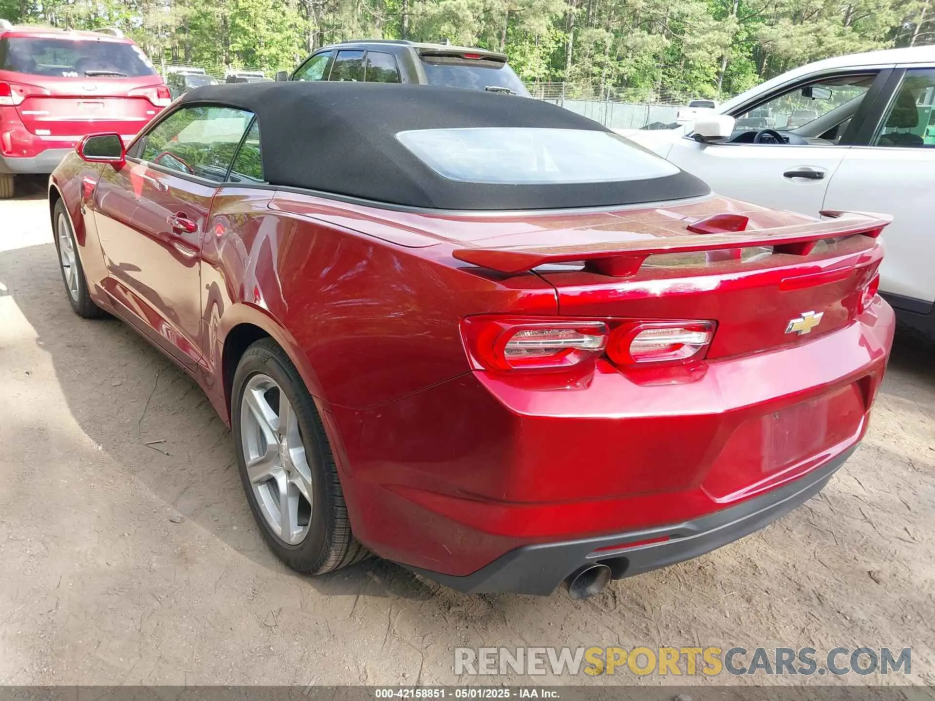 3 Фотография поврежденного автомобиля 1G1FB3DS5P0134992 CHEVROLET CAMARO 2023