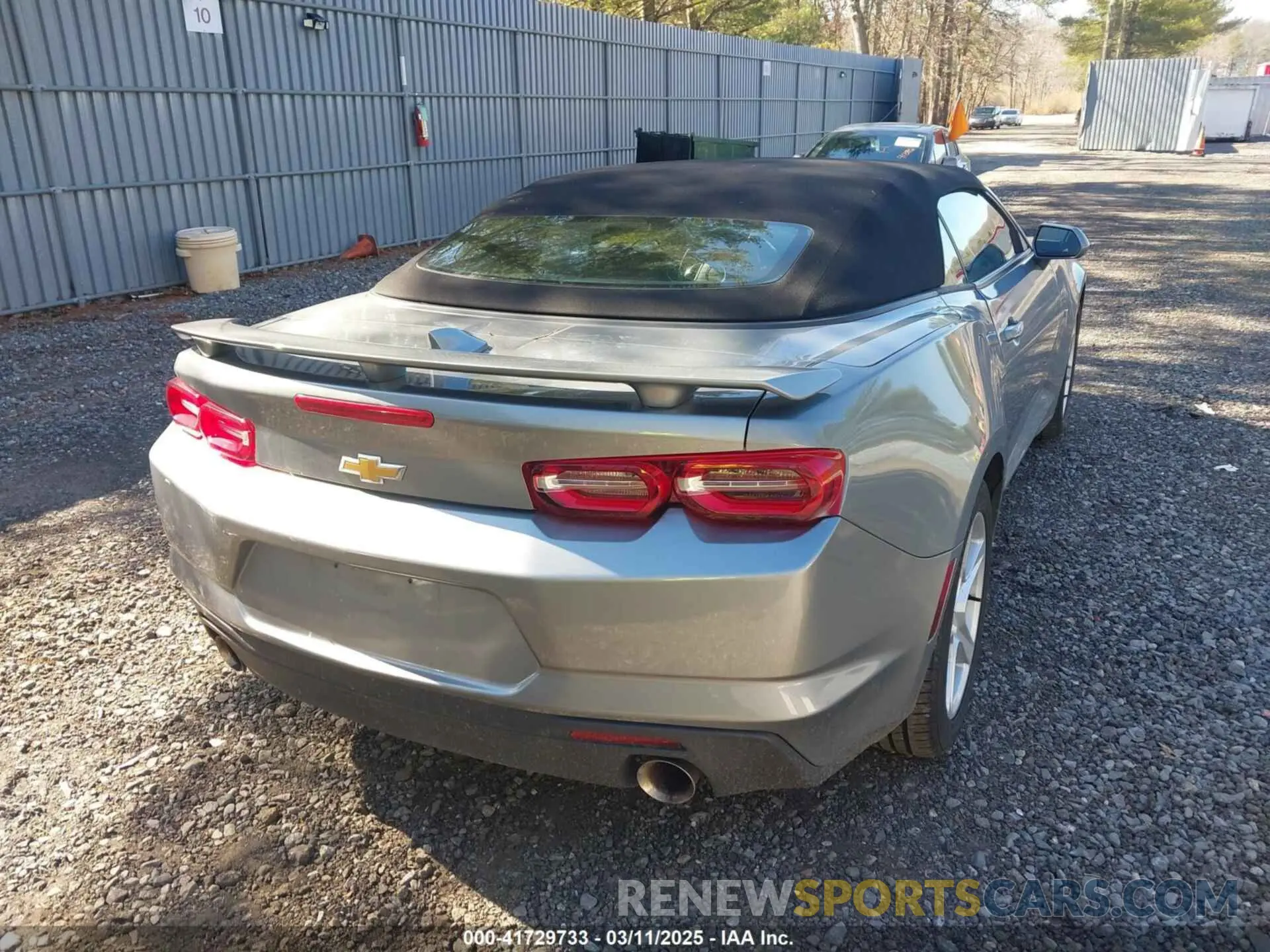 4 Фотография поврежденного автомобиля 1G1FB3DX2P0132161 CHEVROLET CAMARO 2023