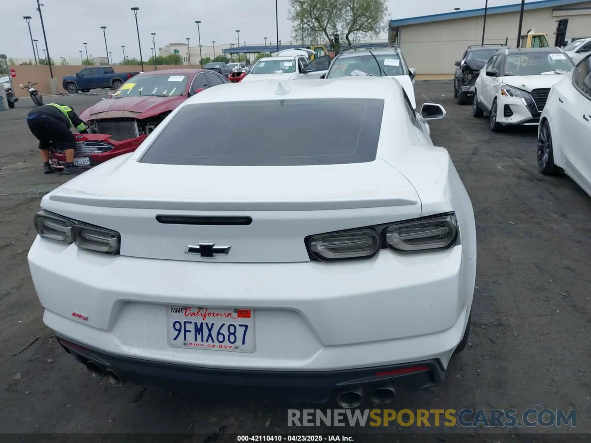 17 Photograph of a damaged car 1G1FD1RS1P0132244 CHEVROLET CAMARO 2023