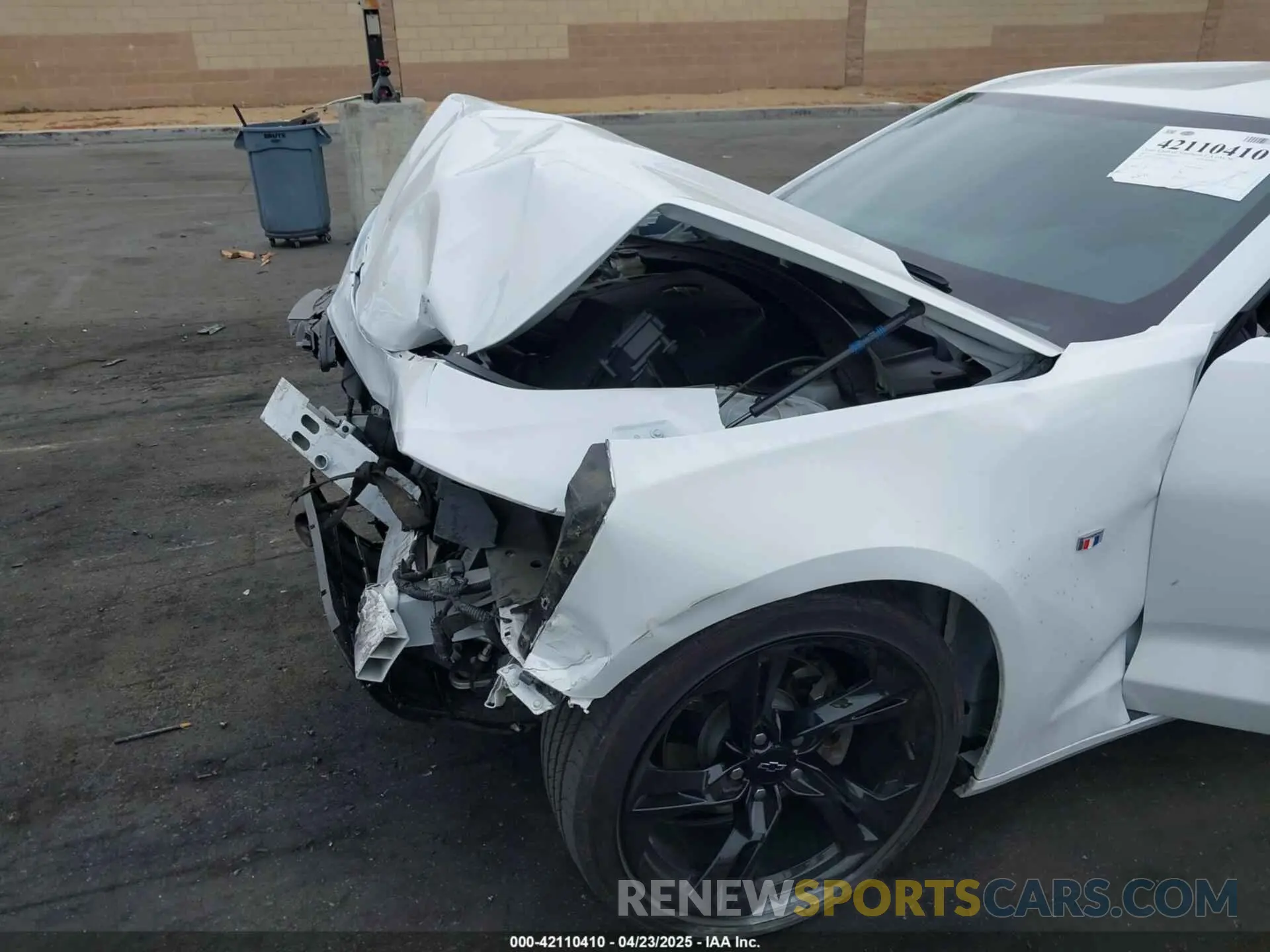 18 Photograph of a damaged car 1G1FD1RS1P0132244 CHEVROLET CAMARO 2023