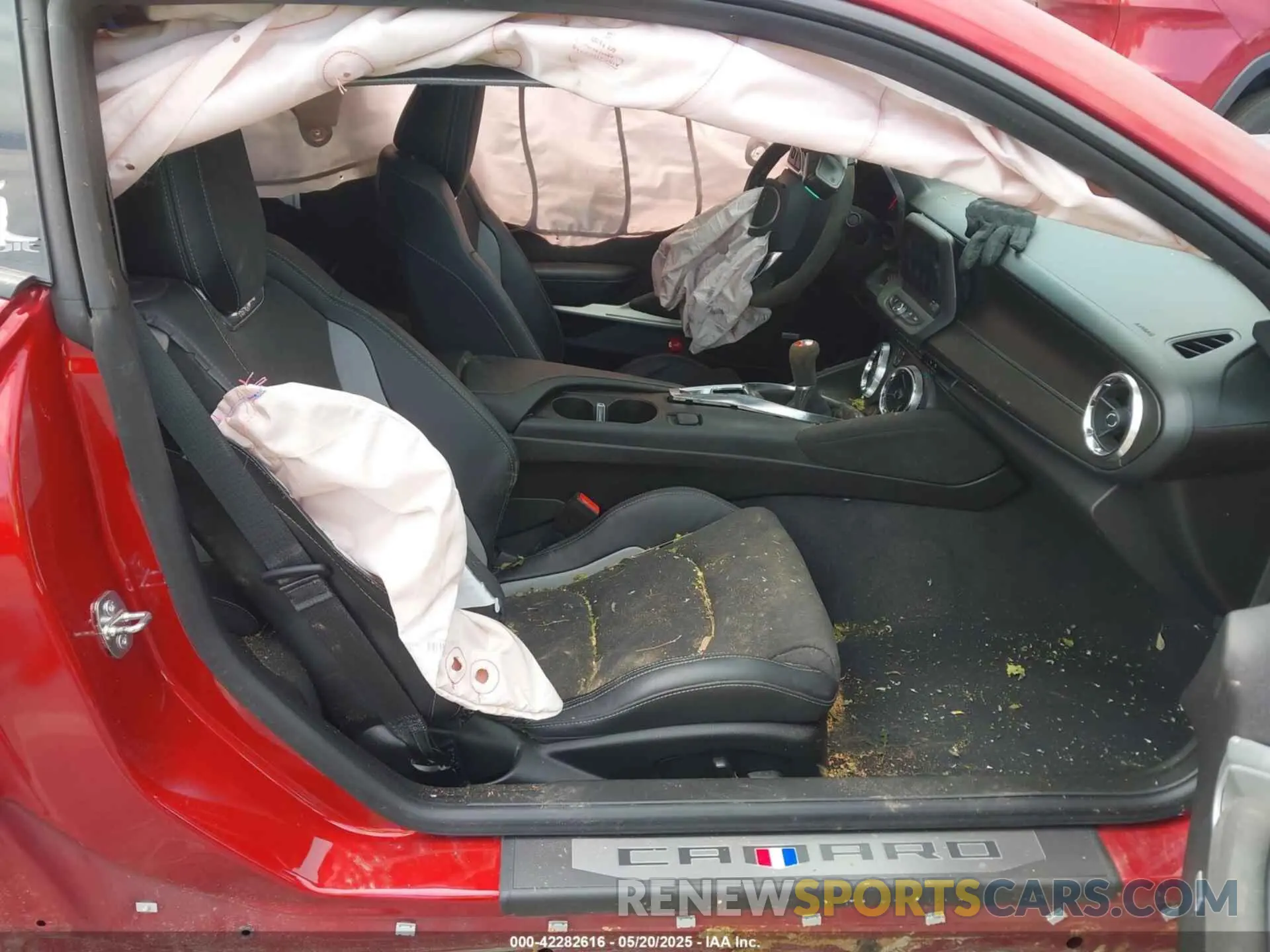 5 Photograph of a damaged car 1G1FG1R76P0120450 CHEVROLET CAMARO 2023