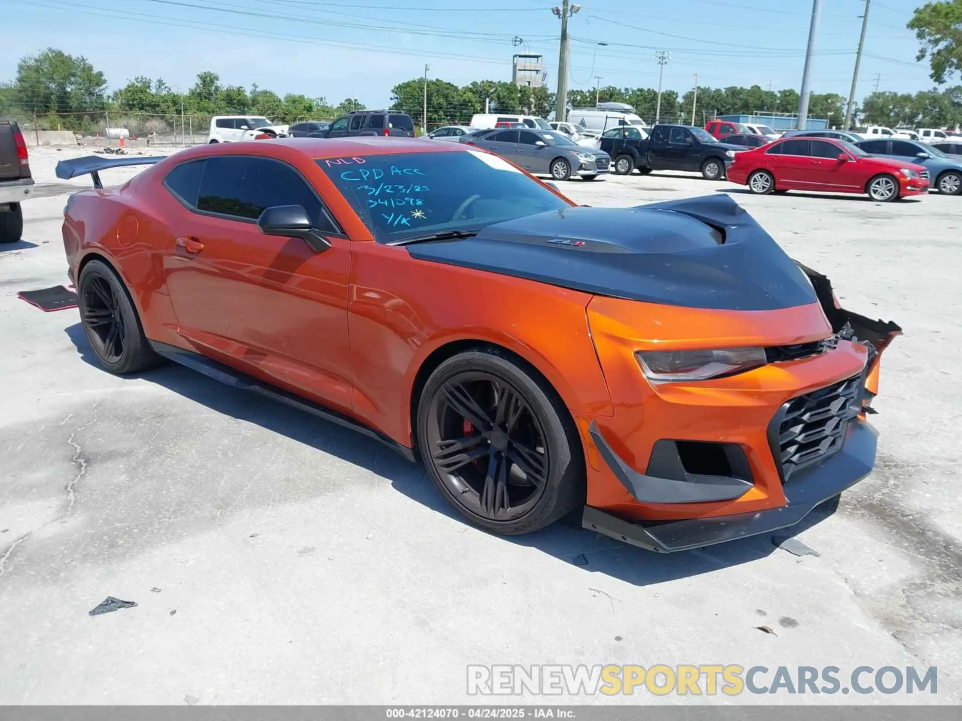1 Фотография поврежденного автомобиля 1G1FK1R69P0104359 CHEVROLET CAMARO 2023