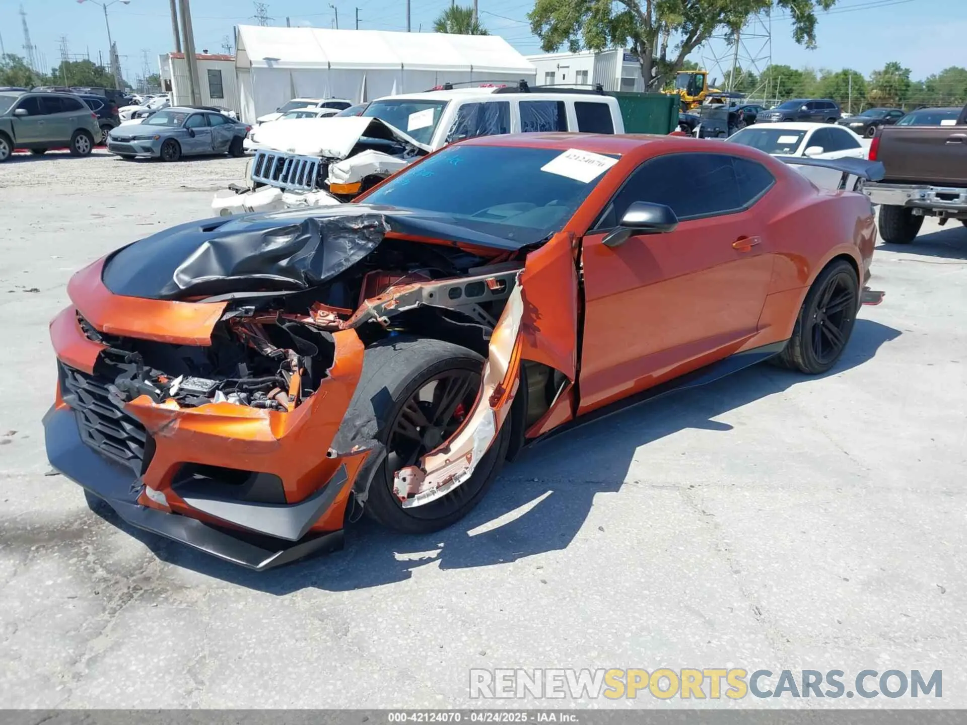 2 Фотография поврежденного автомобиля 1G1FK1R69P0104359 CHEVROLET CAMARO 2023