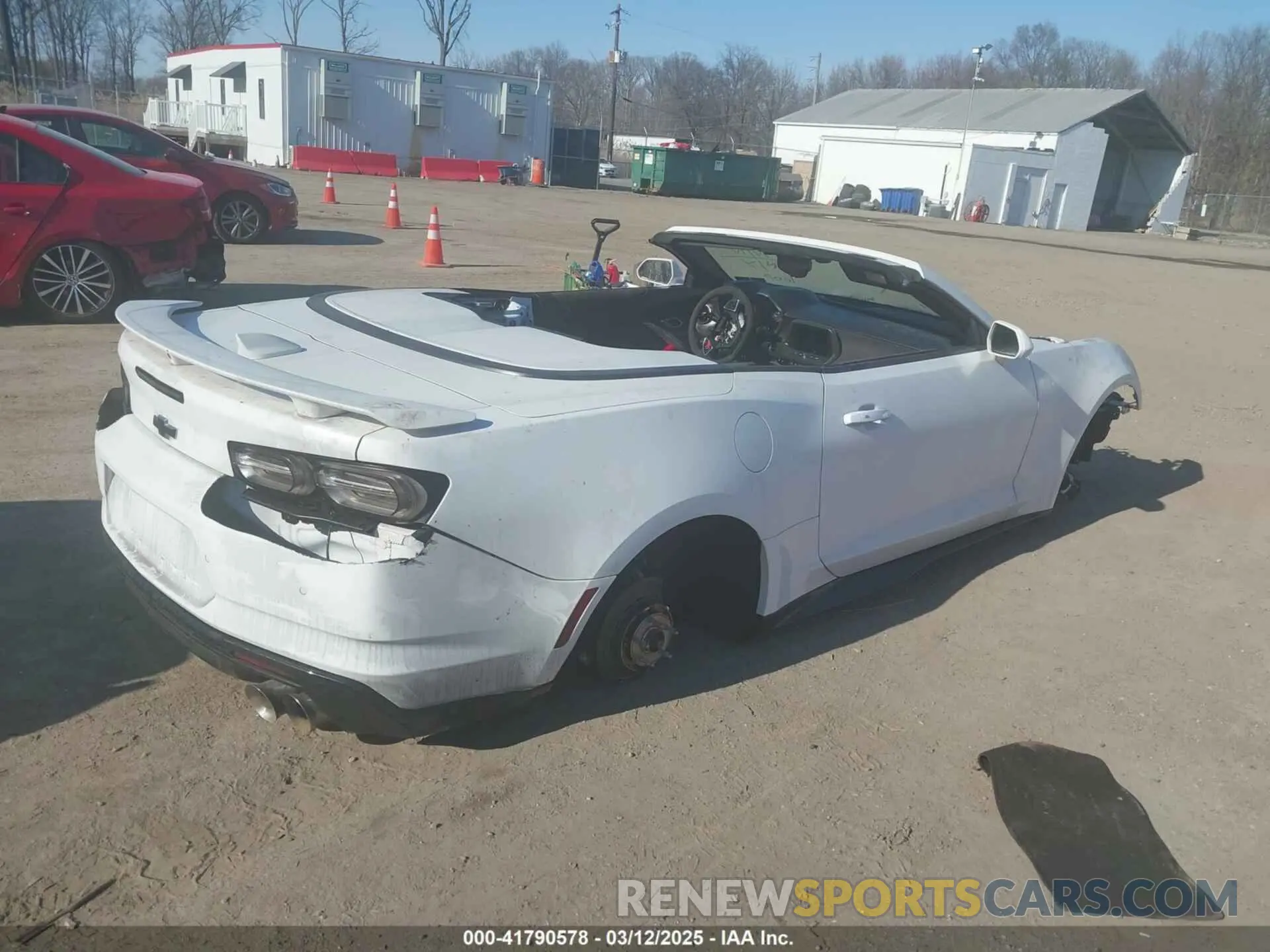 4 Фотография поврежденного автомобиля 1G1FK3D67P0146046 CHEVROLET CAMARO 2023
