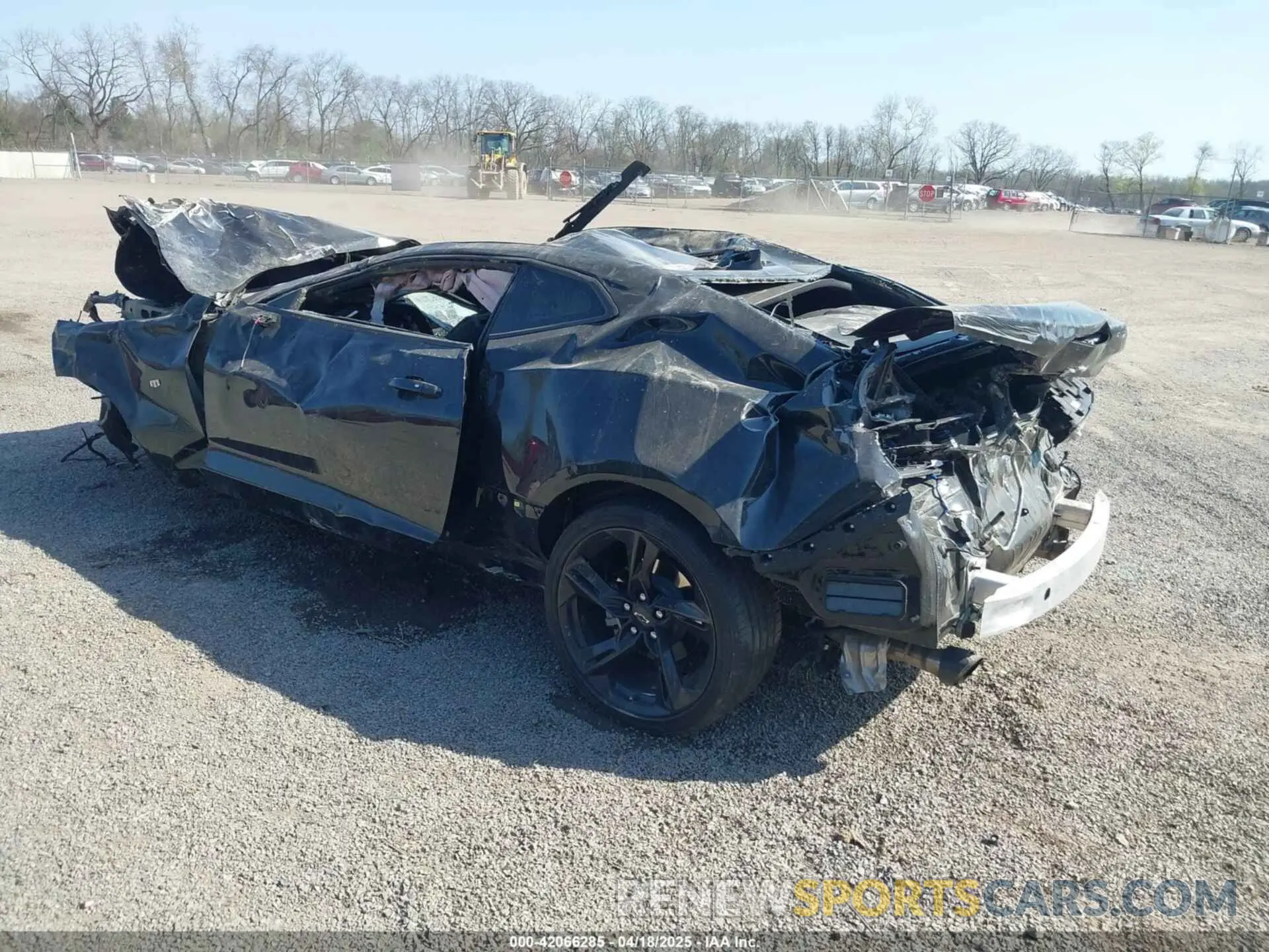 3 Фотография поврежденного автомобиля 1G1FB1RS6R0105971 CHEVROLET CAMARO 2024