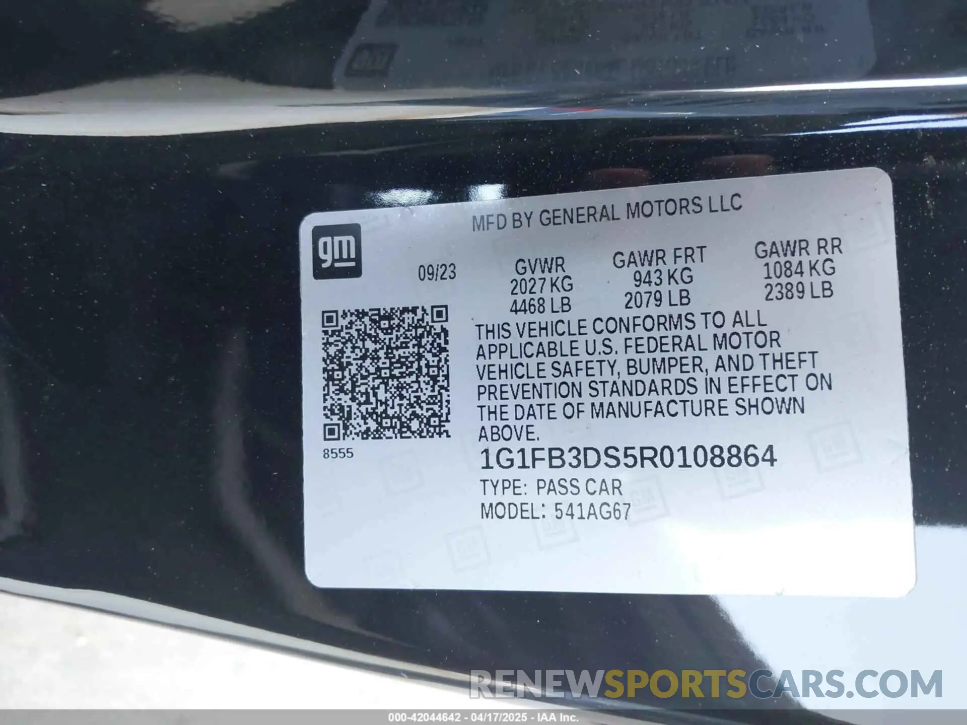9 Фотография поврежденного автомобиля 1G1FB3DS5R0108864 CHEVROLET CAMARO 2024