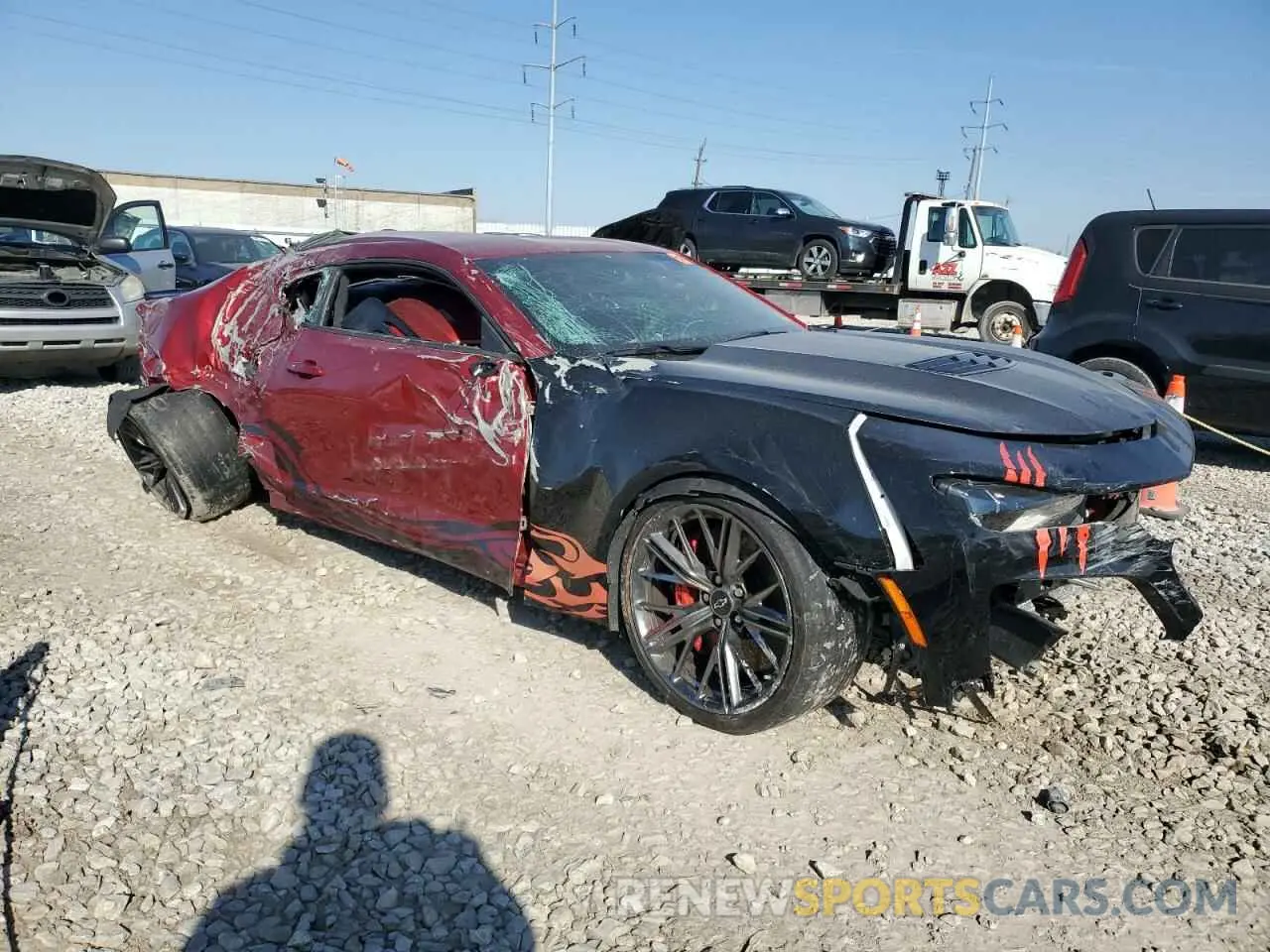 4 Фотография поврежденного автомобиля 1G1FF1R70P0125842 CHEVROLET CAMARO LT1 2023