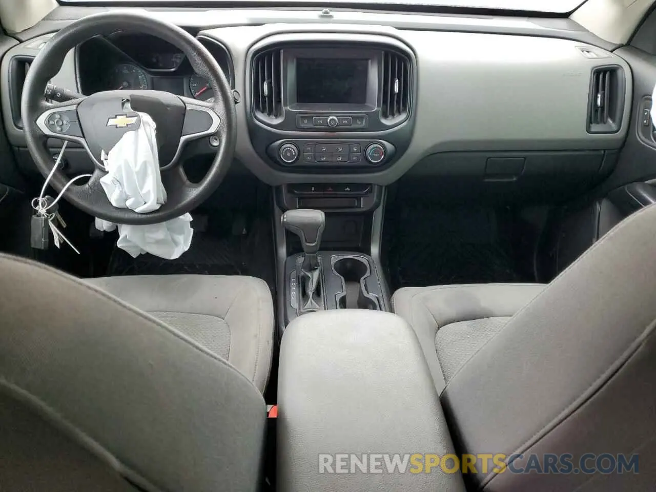 8 Photograph of a damaged car 1GCGSBEAXK1155111 CHEVROLET COLORADO 2019