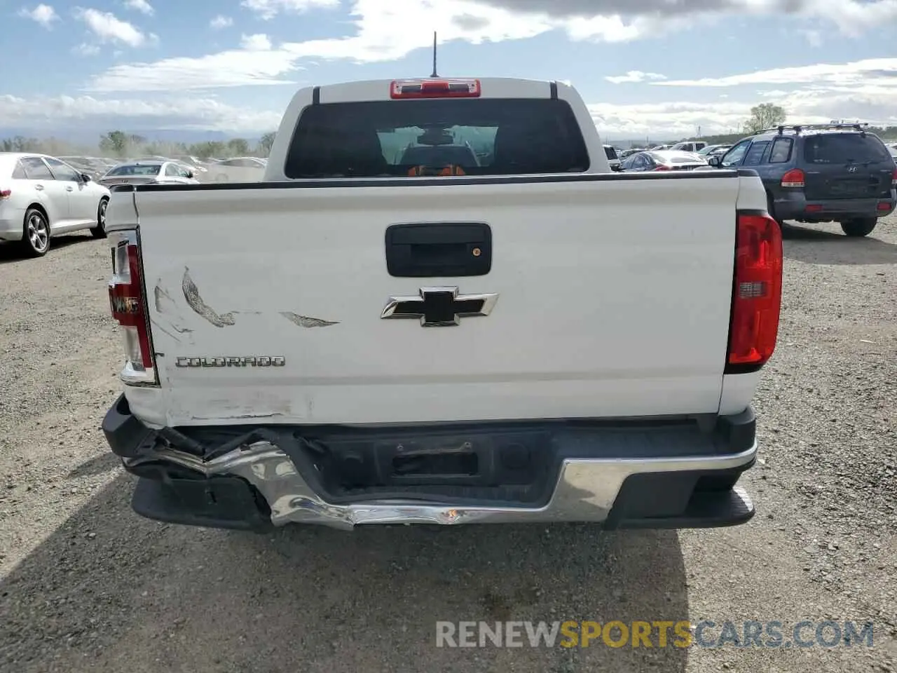 6 Фотография поврежденного автомобиля 1GCGSBEAXK1192417 CHEVROLET COLORADO 2019