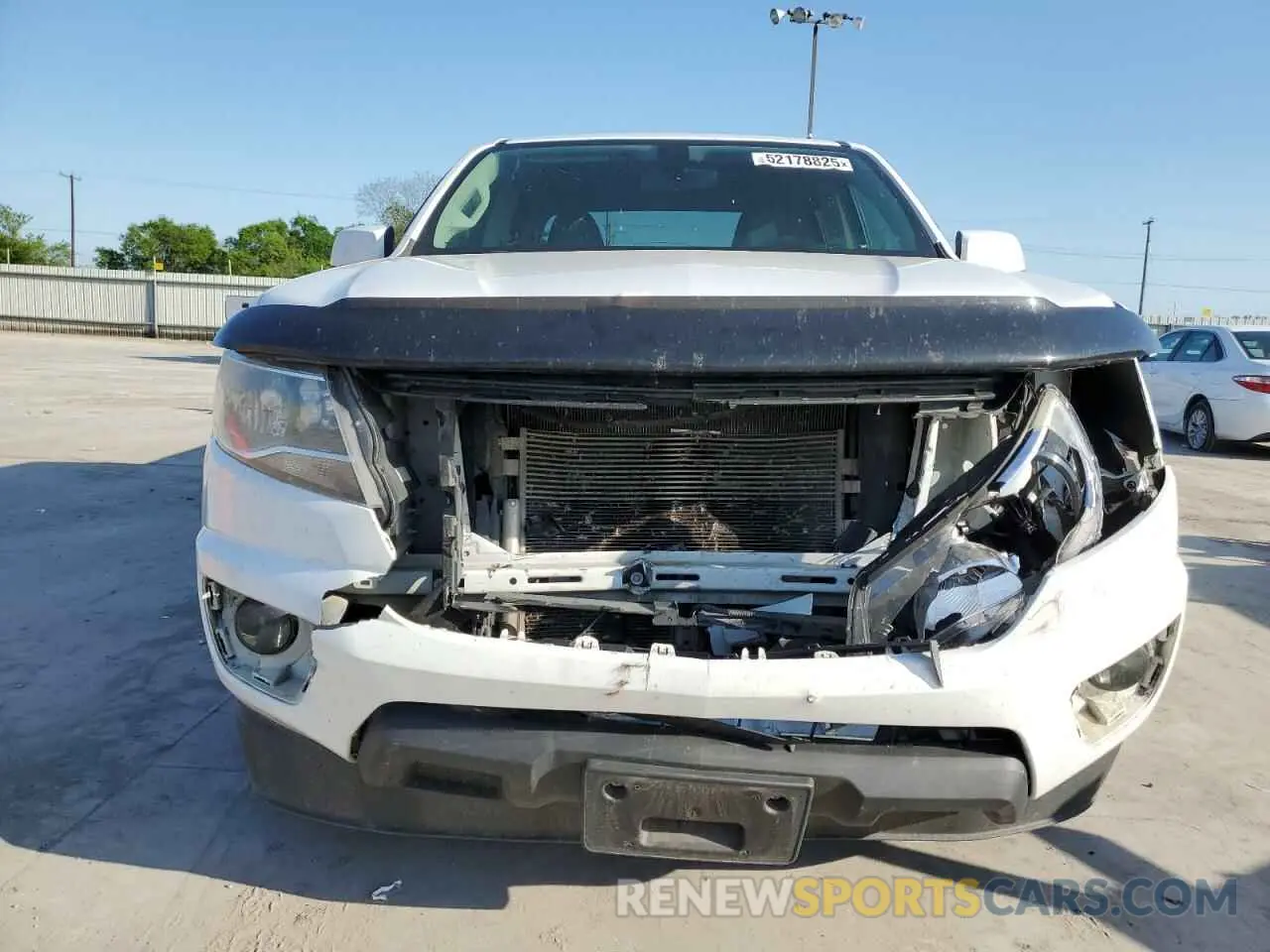 5 Photograph of a damaged car 1GCGSBEN2K1218432 CHEVROLET COLORADO 2019