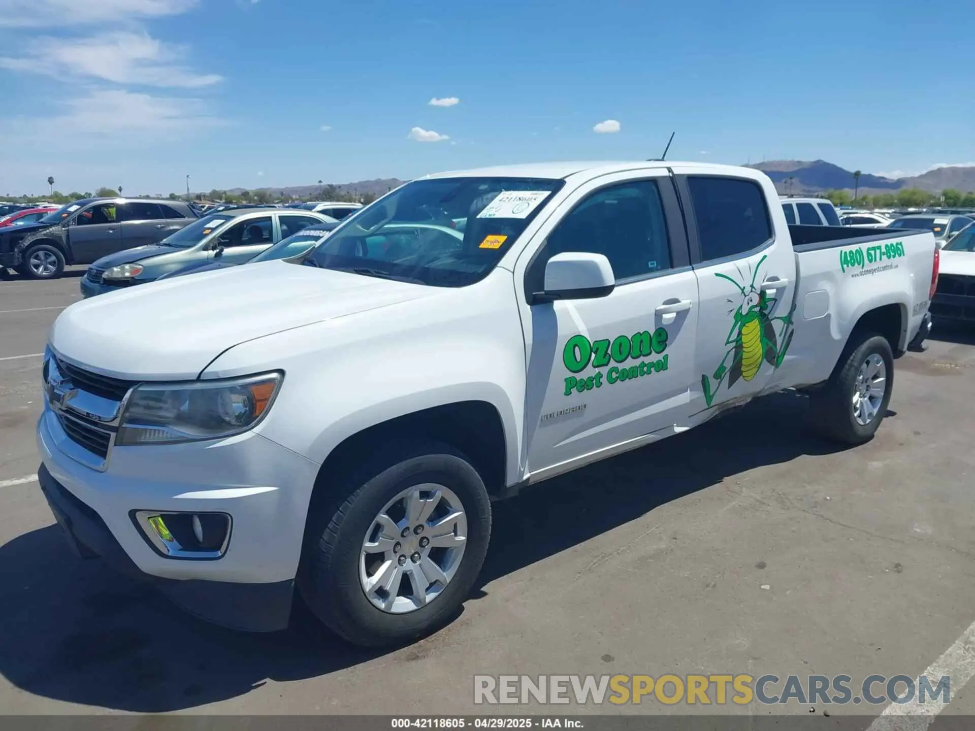 2 Photograph of a damaged car 1GCGSCEN1K1146225 CHEVROLET COLORADO 2019
