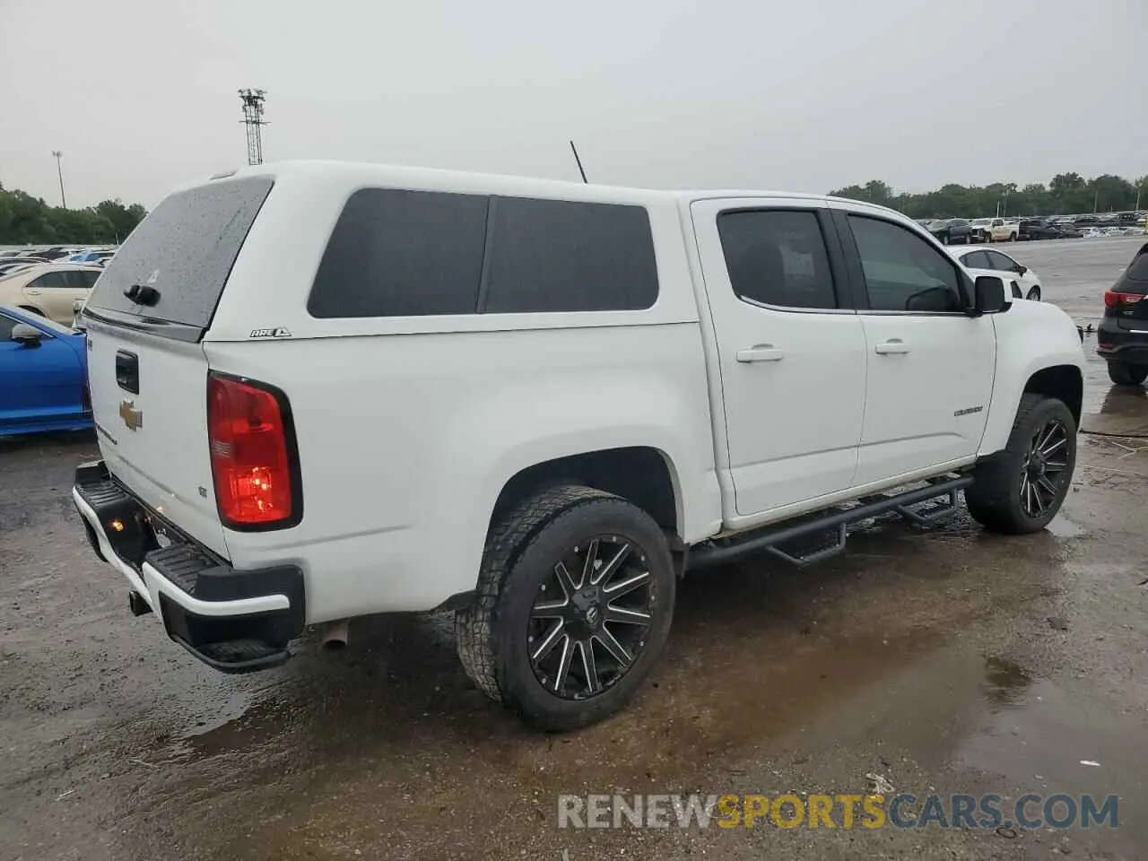 3 Фотография поврежденного автомобиля 1GCGSCEN4K1241555 CHEVROLET COLORADO 2019