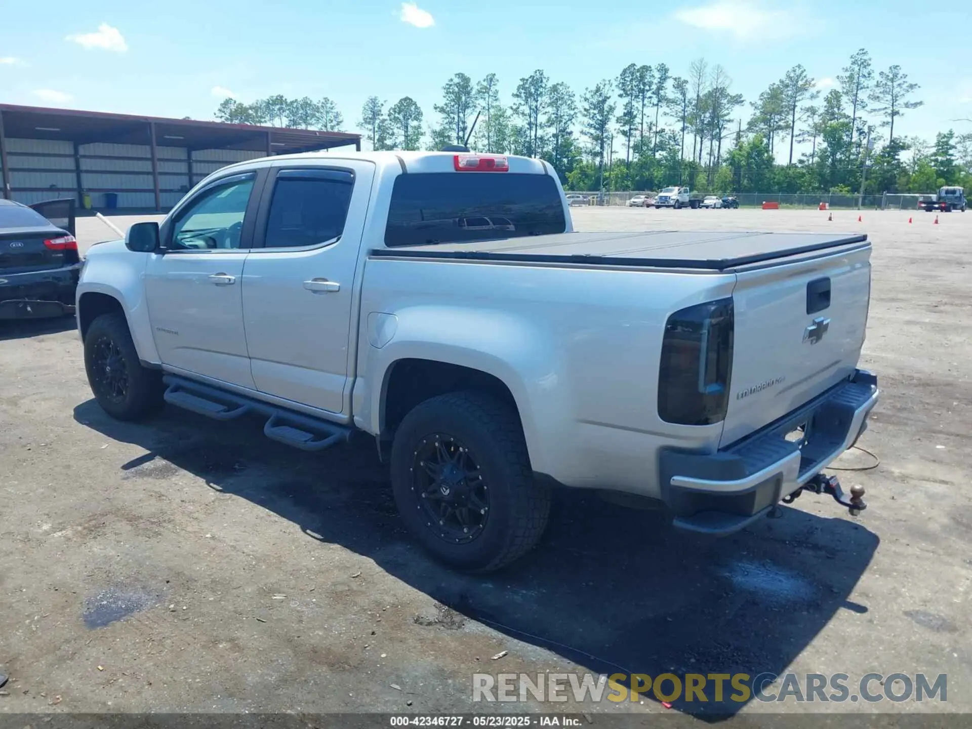 3 Photograph of a damaged car 1GCGSCEN7K1102049 CHEVROLET COLORADO 2019