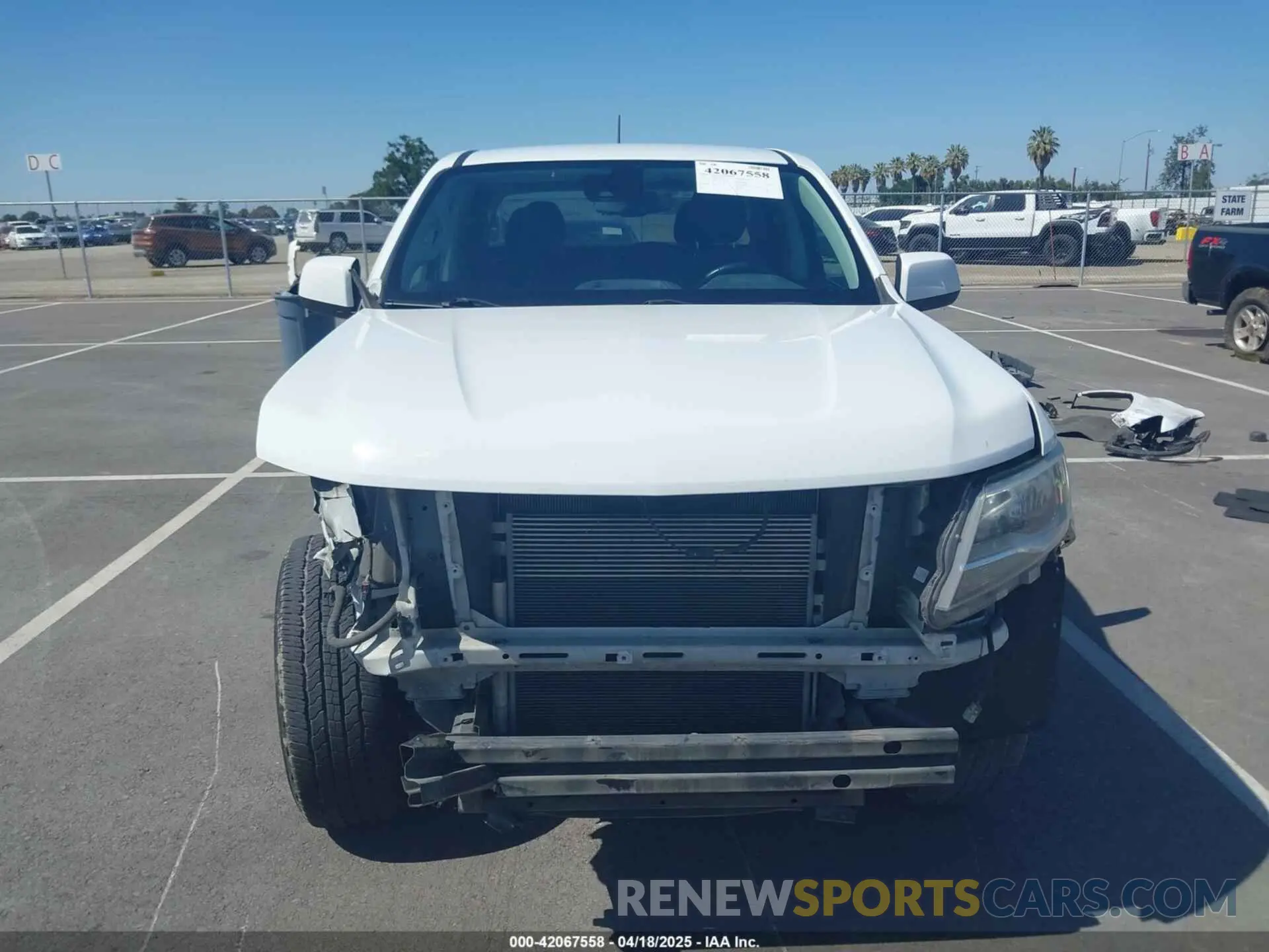13 Photograph of a damaged car 1GCGSCEN8K1361309 CHEVROLET COLORADO 2019