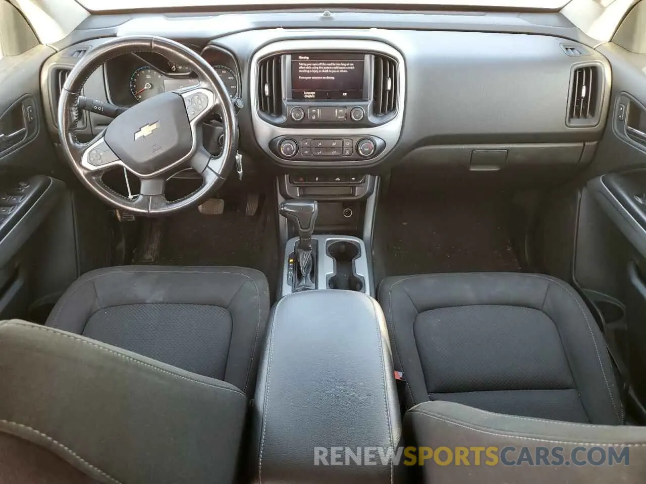 8 Photograph of a damaged car 1GCGSCEN9K1204176 CHEVROLET COLORADO 2019