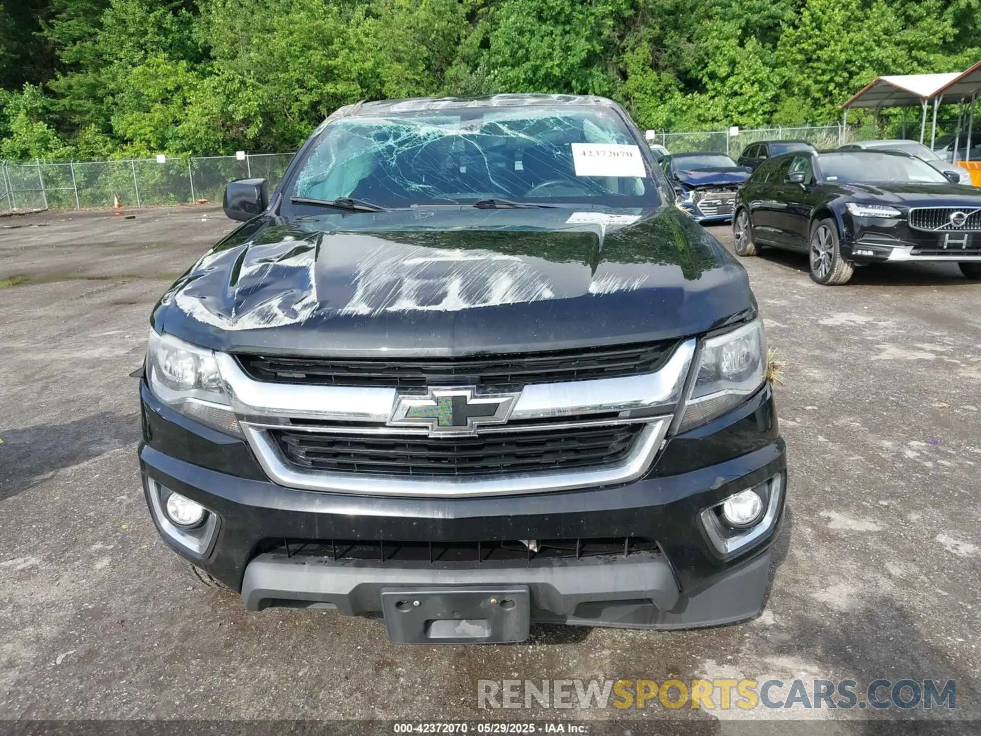 12 Photograph of a damaged car 1GCGSCEN9K1334667 CHEVROLET COLORADO 2019