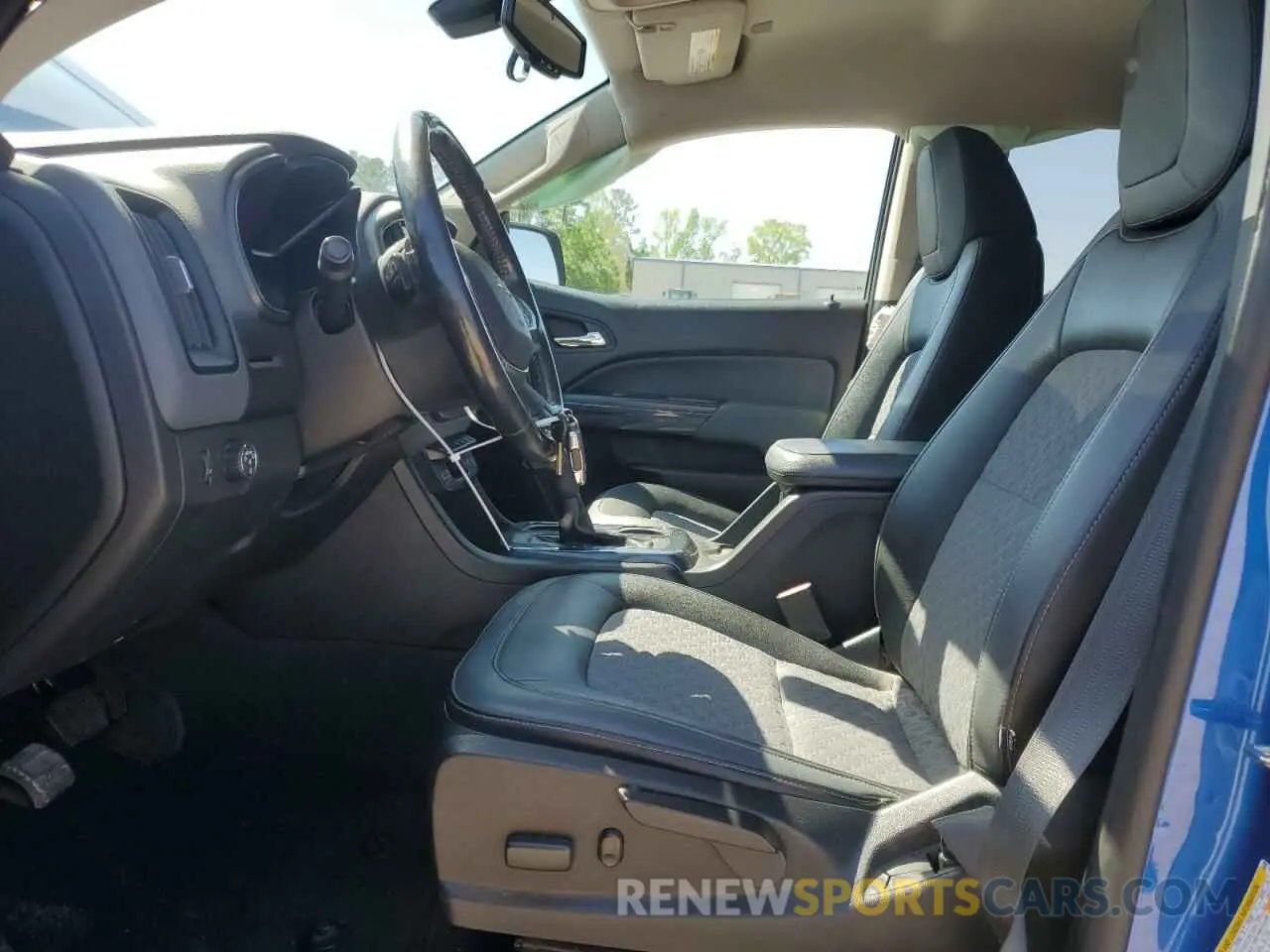 7 Photograph of a damaged car 1GCGSDEN2K1246646 CHEVROLET COLORADO 2019
