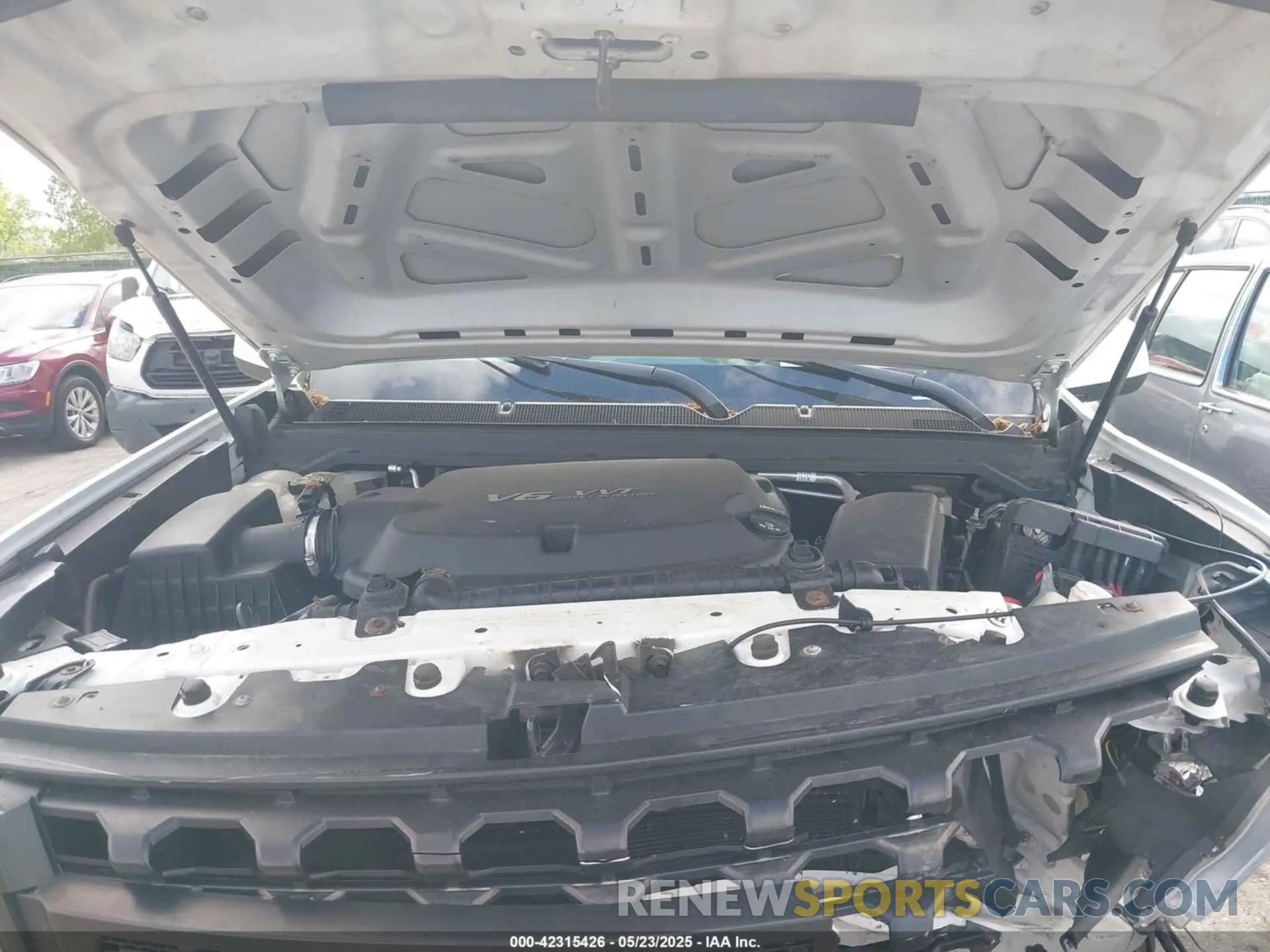 10 Photograph of a damaged car 1GCGTBEN3K1304166 CHEVROLET COLORADO 2019
