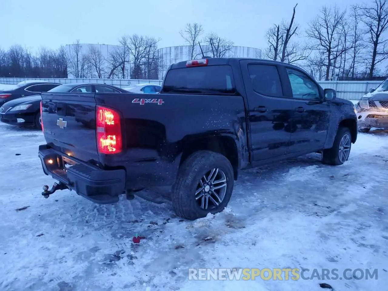 3 Photograph of a damaged car 1GCGTBEN5K1255276 CHEVROLET COLORADO 2019