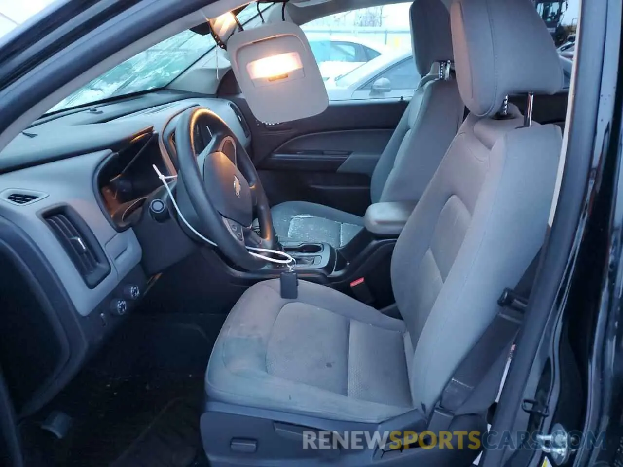 7 Photograph of a damaged car 1GCGTBEN5K1255276 CHEVROLET COLORADO 2019