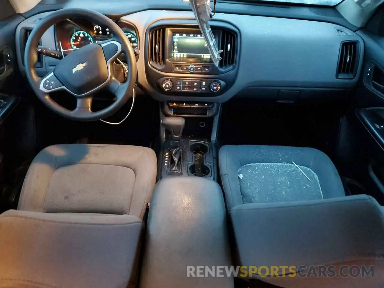 8 Photograph of a damaged car 1GCGTBEN5K1255276 CHEVROLET COLORADO 2019