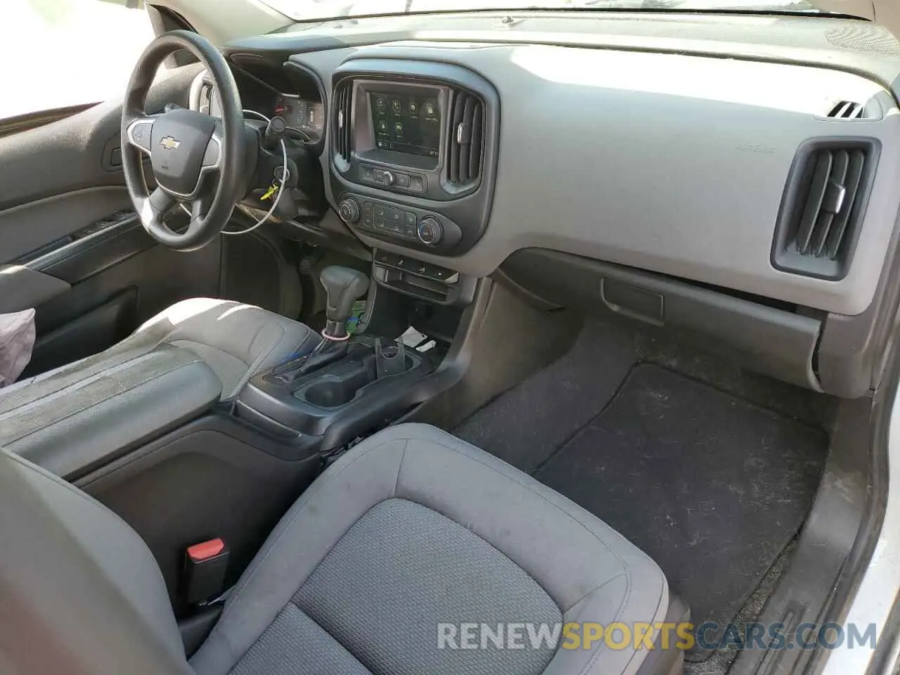 8 Photograph of a damaged car 1GCGTBEN7K1173971 CHEVROLET COLORADO 2019