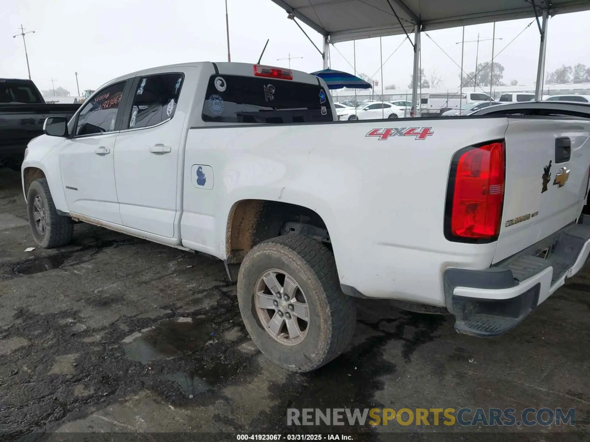 3 Photograph of a damaged car 1GCGTBEN8K1347983 CHEVROLET COLORADO 2019