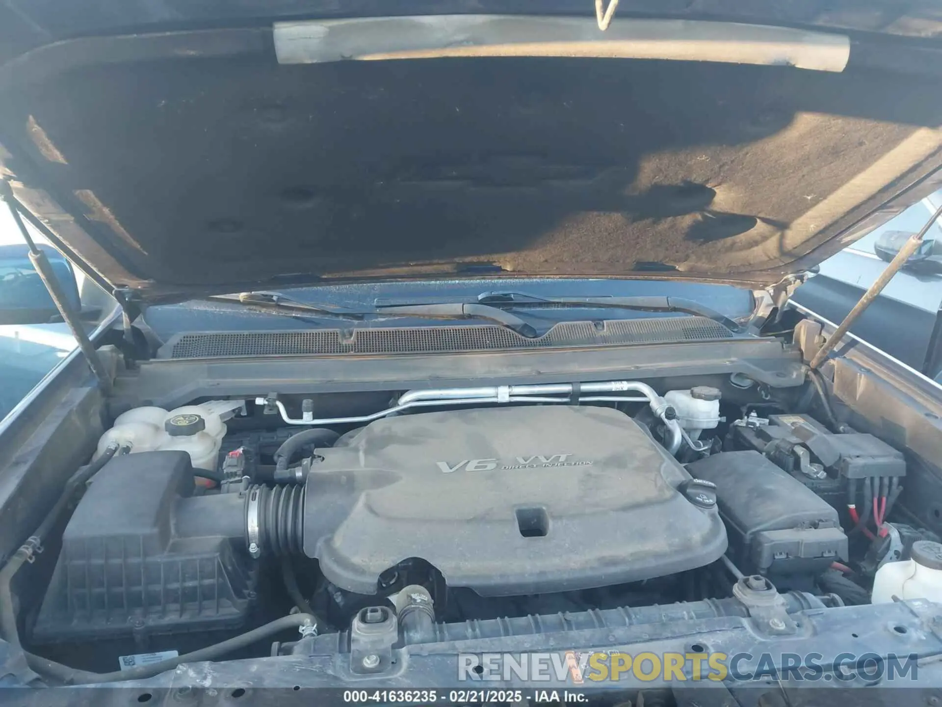 10 Photograph of a damaged car 1GCGTCEN0K1268281 CHEVROLET COLORADO 2019