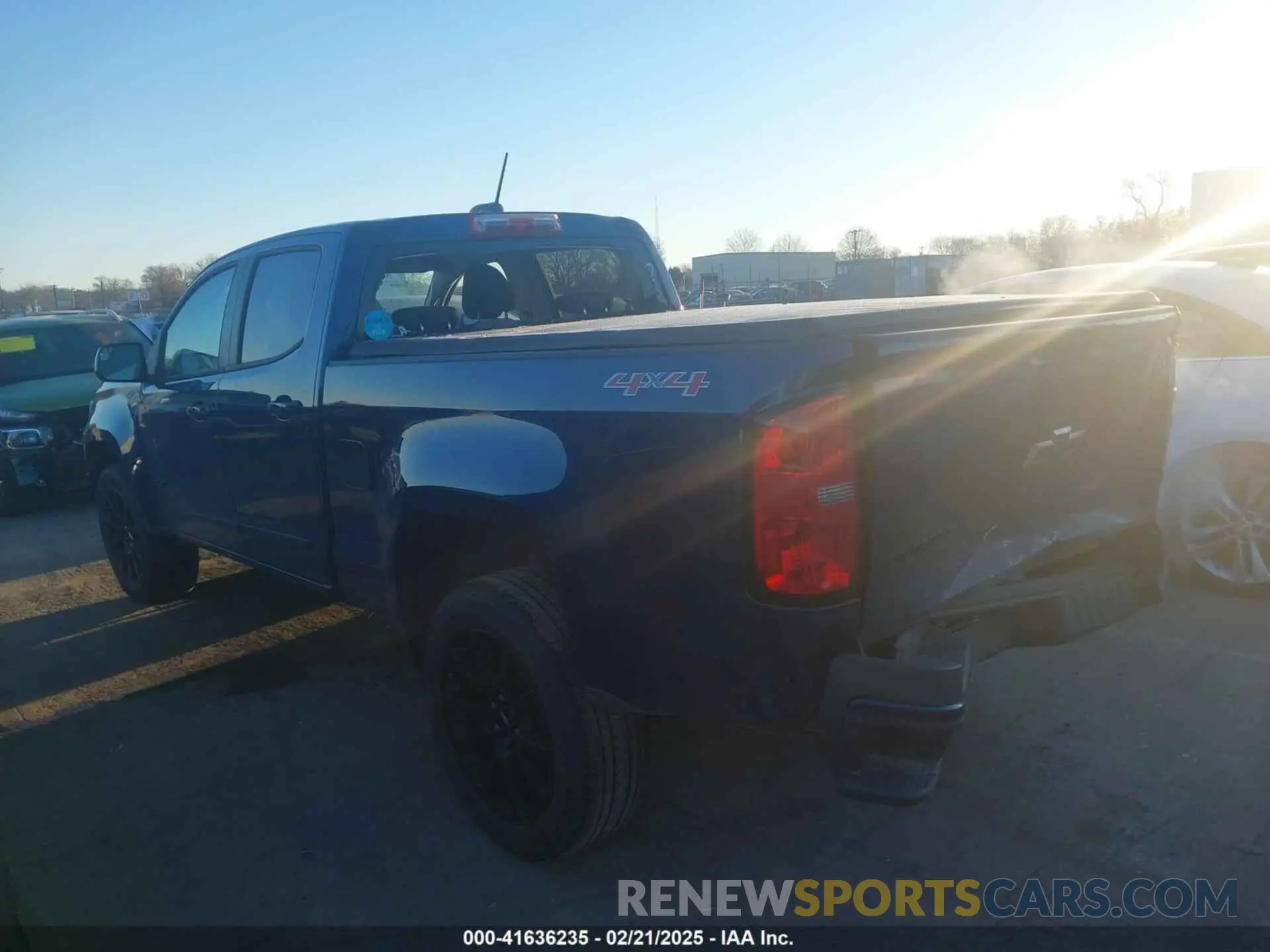 14 Photograph of a damaged car 1GCGTCEN0K1268281 CHEVROLET COLORADO 2019